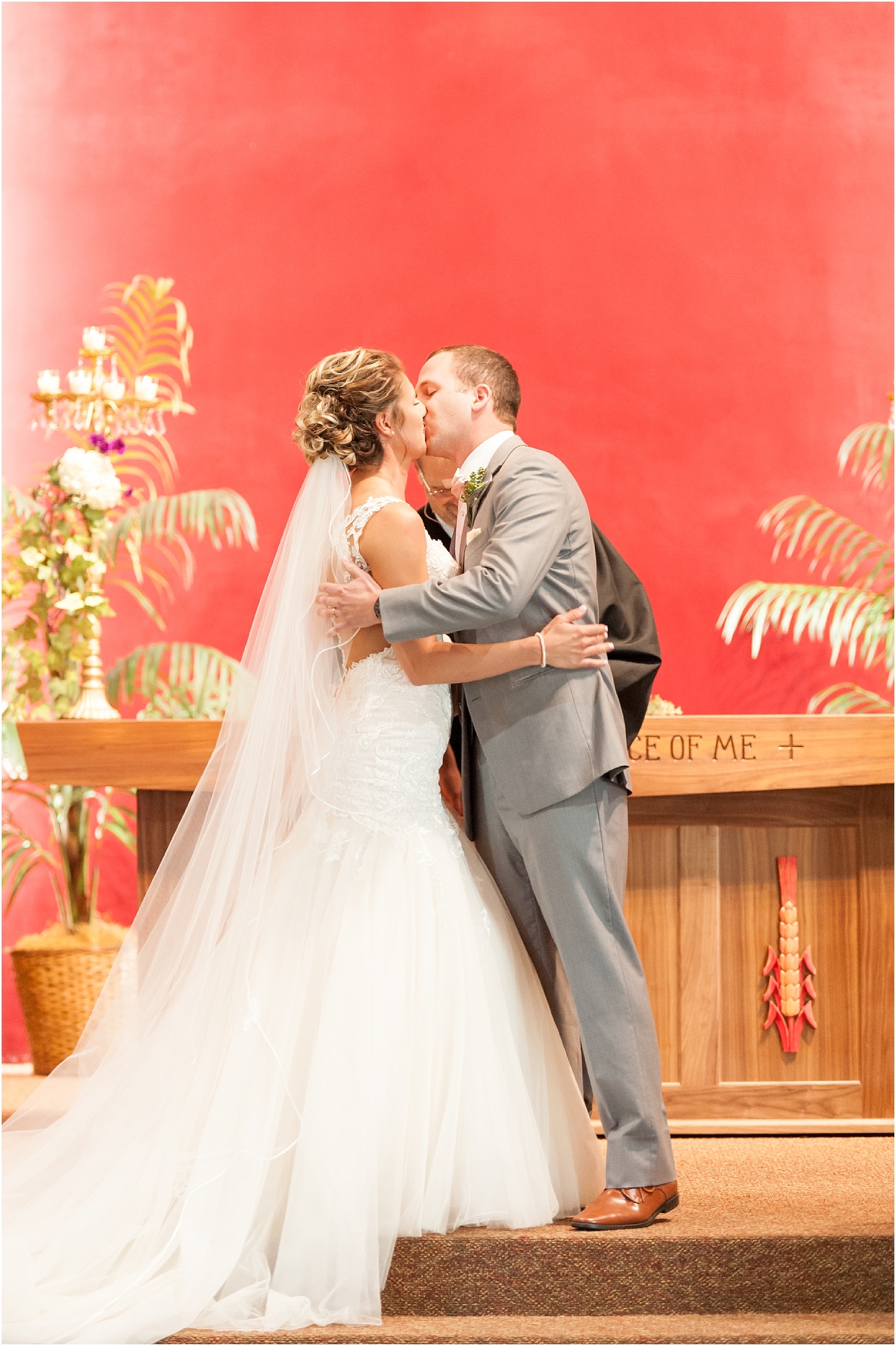0028AB Bret and Brandie Photography | Evansville Wedding Photographers.jpg