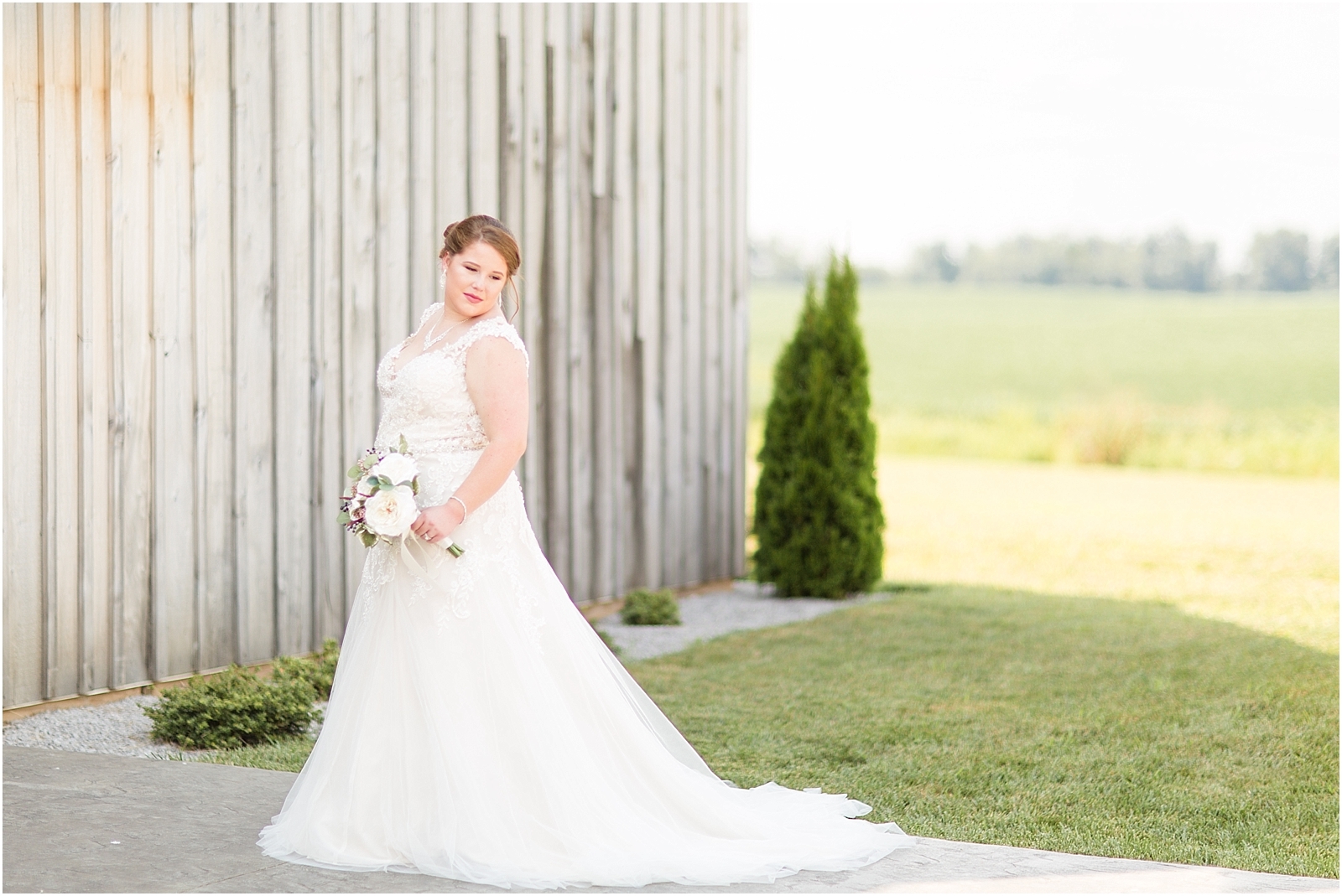 Rachel and Michael | Bret and Brandie Photography | Evansville Wedding Photographers 0020.jpg