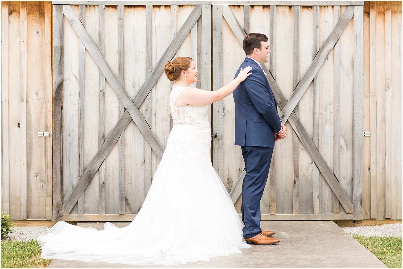 Rachel and Michael | Bret and Brandie Photography | Evansville Wedding Photographers 0026.jpg