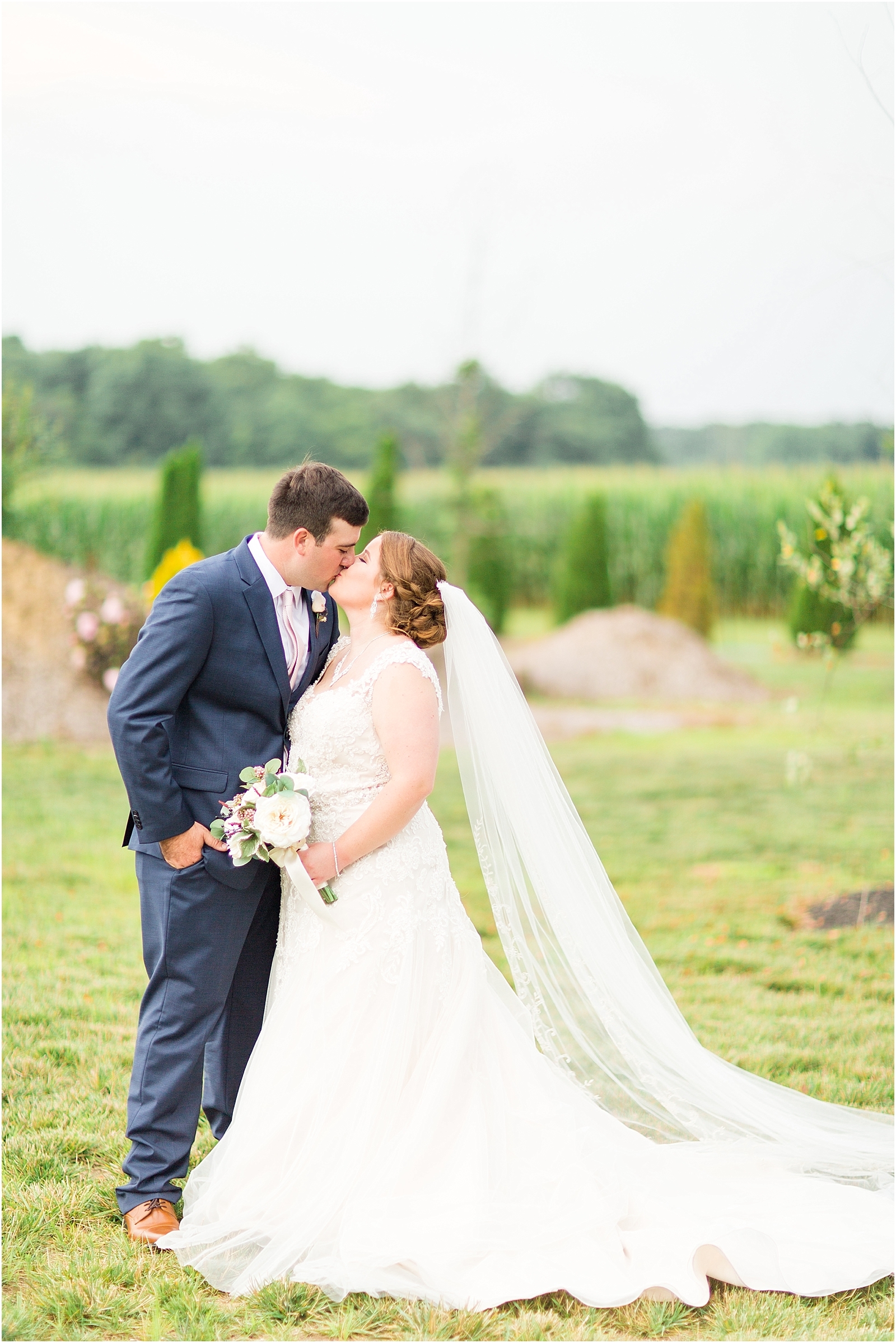 Rachel and Michael | Bret and Brandie Photography | Evansville Wedding Photographers 0046.jpg