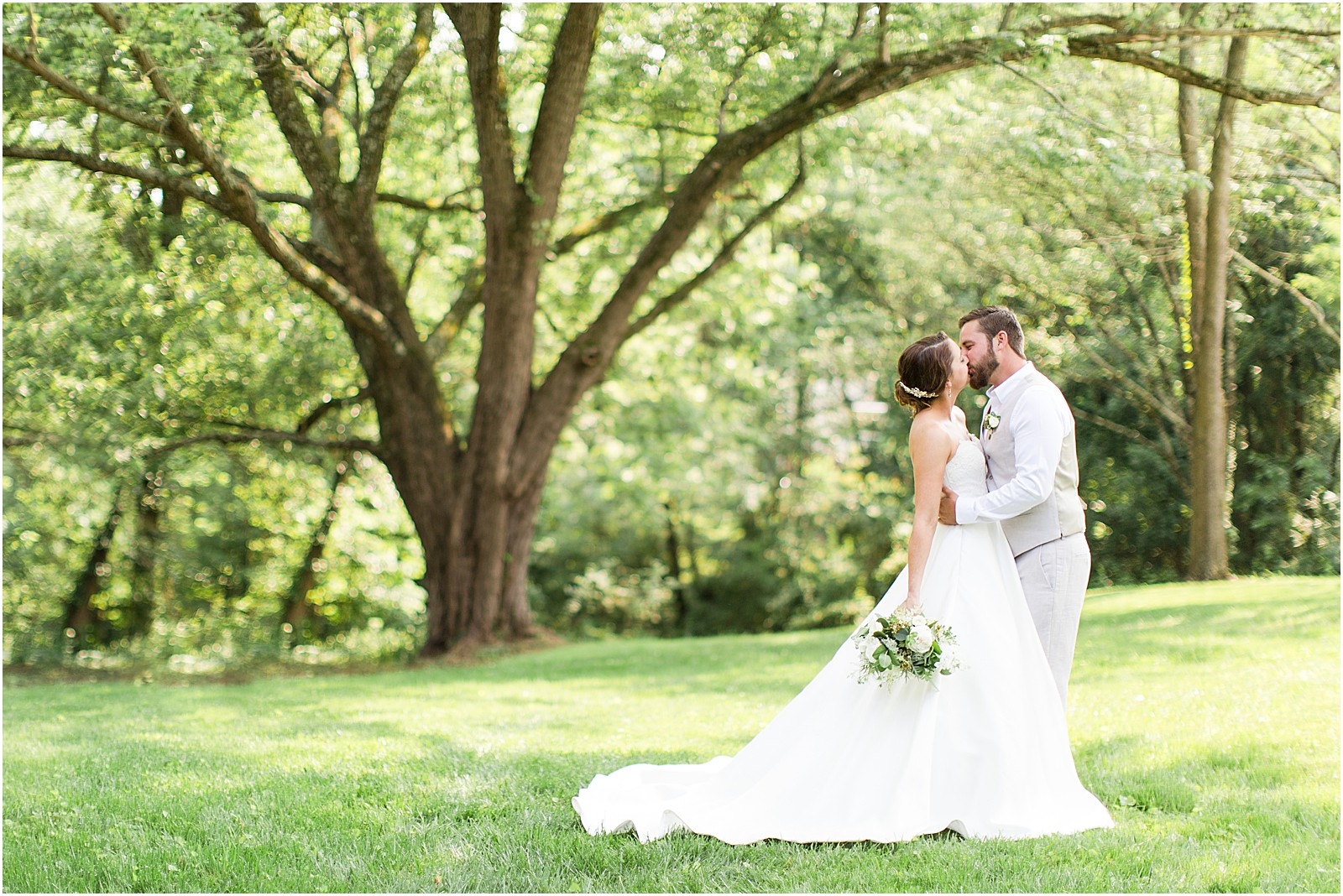 A Evansville Indiana Backyard Wedding | Bailey and Ben 037.jpg