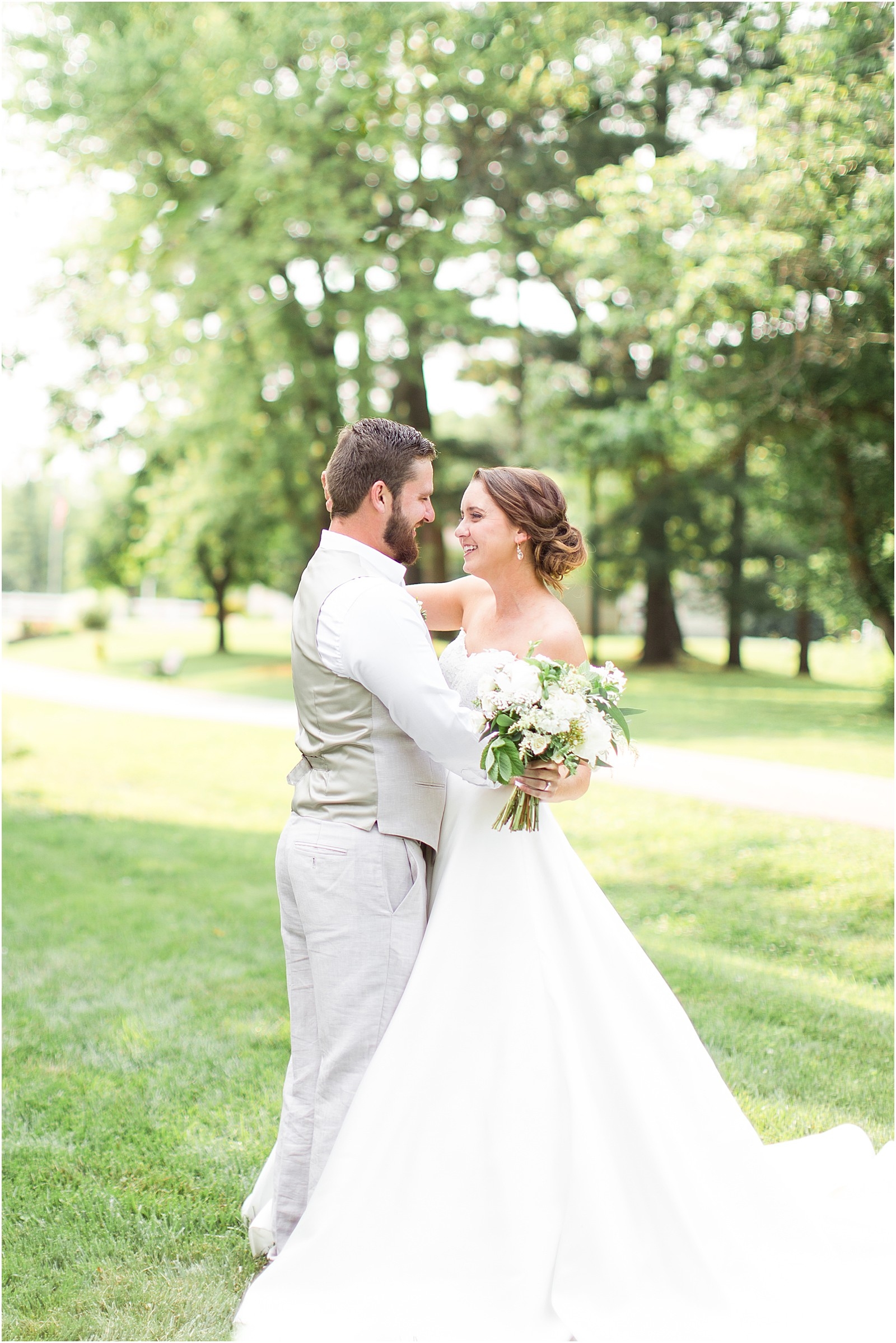 A Evansville Indiana Backyard Wedding | Bailey and Ben 051.jpg