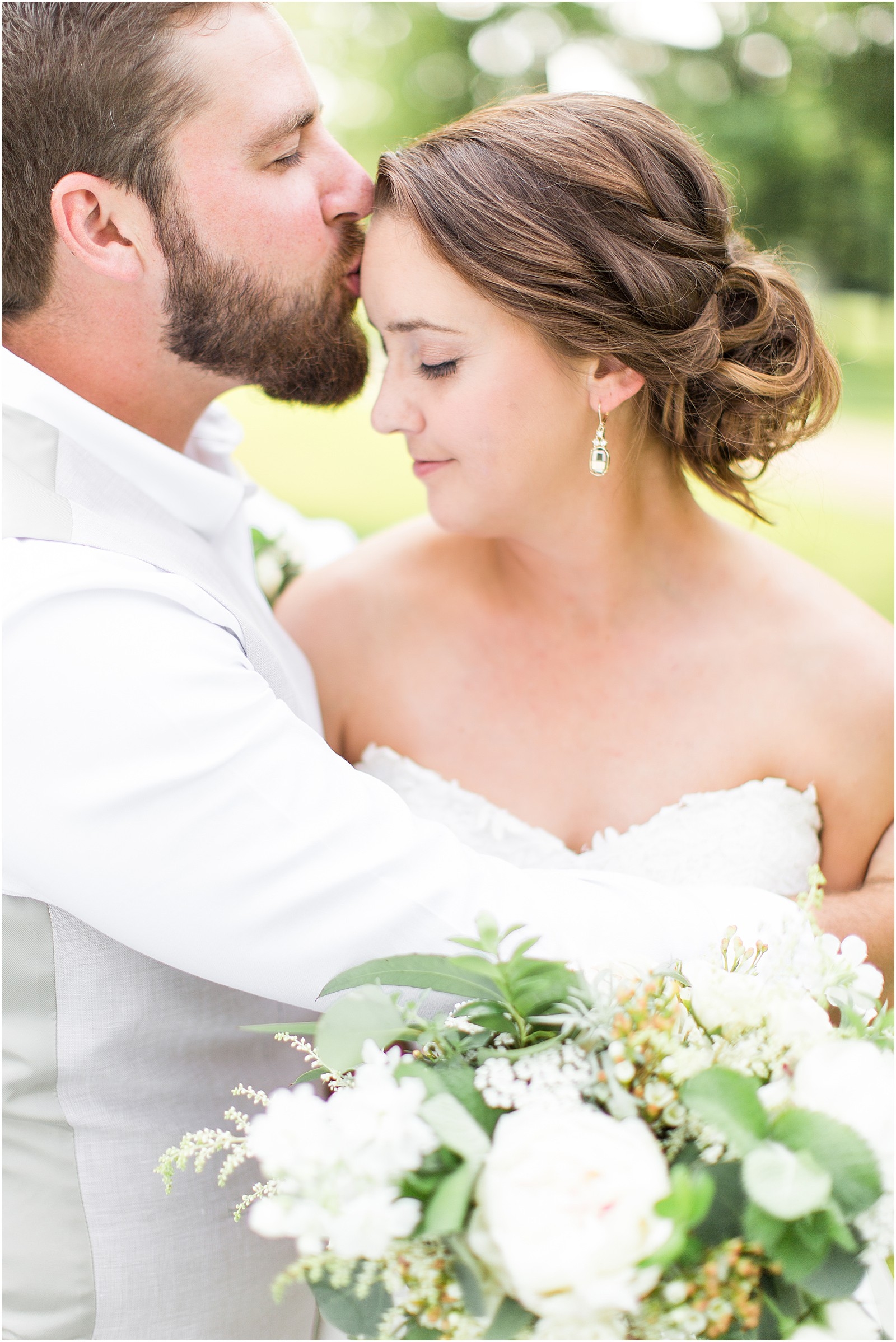 A Evansville Indiana Backyard Wedding | Bailey and Ben 053.jpg
