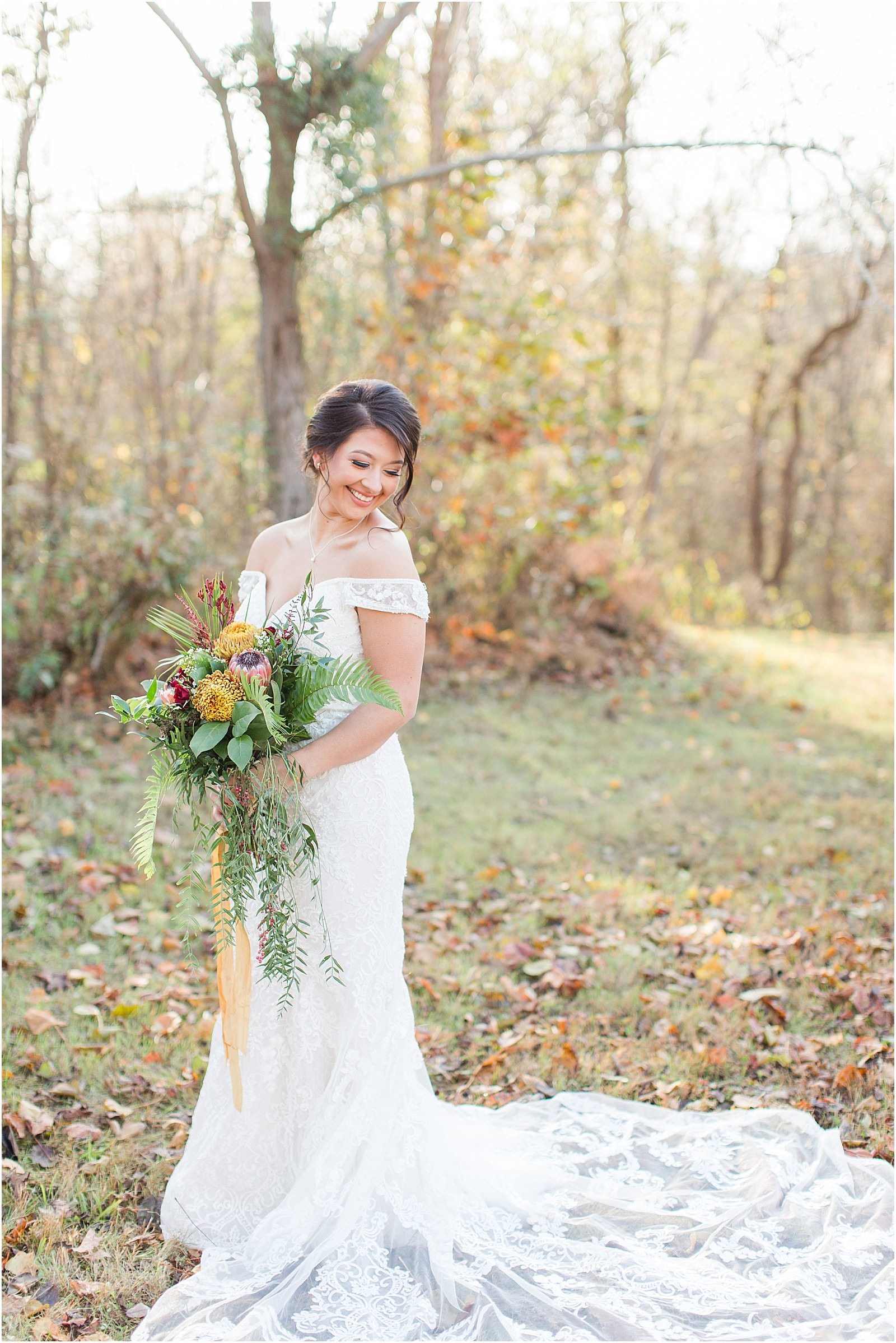 Walker and Alyssa's intimate fall wedding in Southern Indiana. | Wedding Photography | The Corner House Wedding | Southern Indiana Wedding | #fallwedding #intimatewedding | 048.jpg