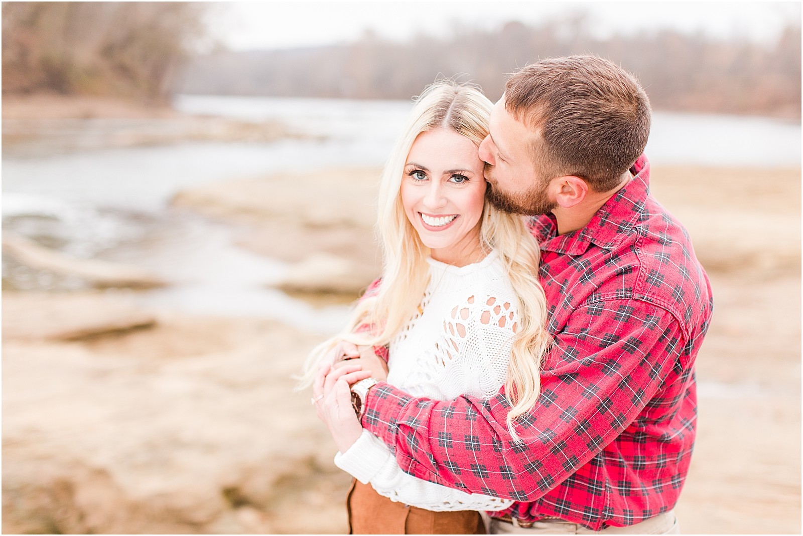 An sweet and snuggly fall anniversary session in Loogootee, Indiana. | #anniversarysession #fallsession #southernindianawedding | 013.jpg
