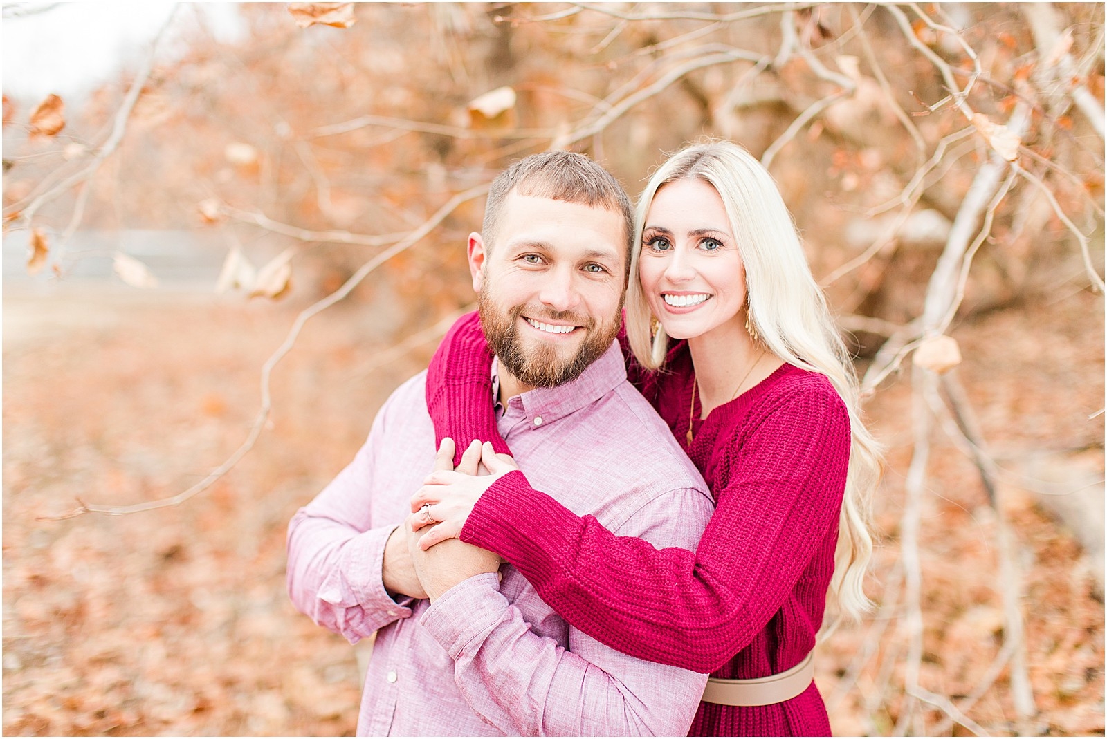 An sweet and snuggly fall anniversary session in Loogootee, Indiana. | #anniversarysession #fallsession #southernindianawedding | 015.jpg