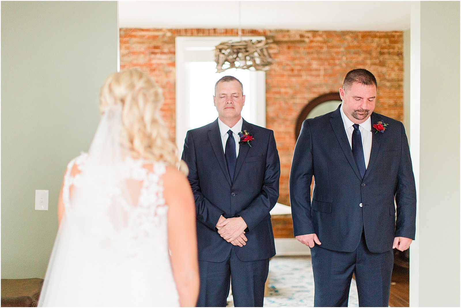 Haylee and Dillon's Evansville, Indiana wedding by Bret and Brandie Photography.0025.jpg