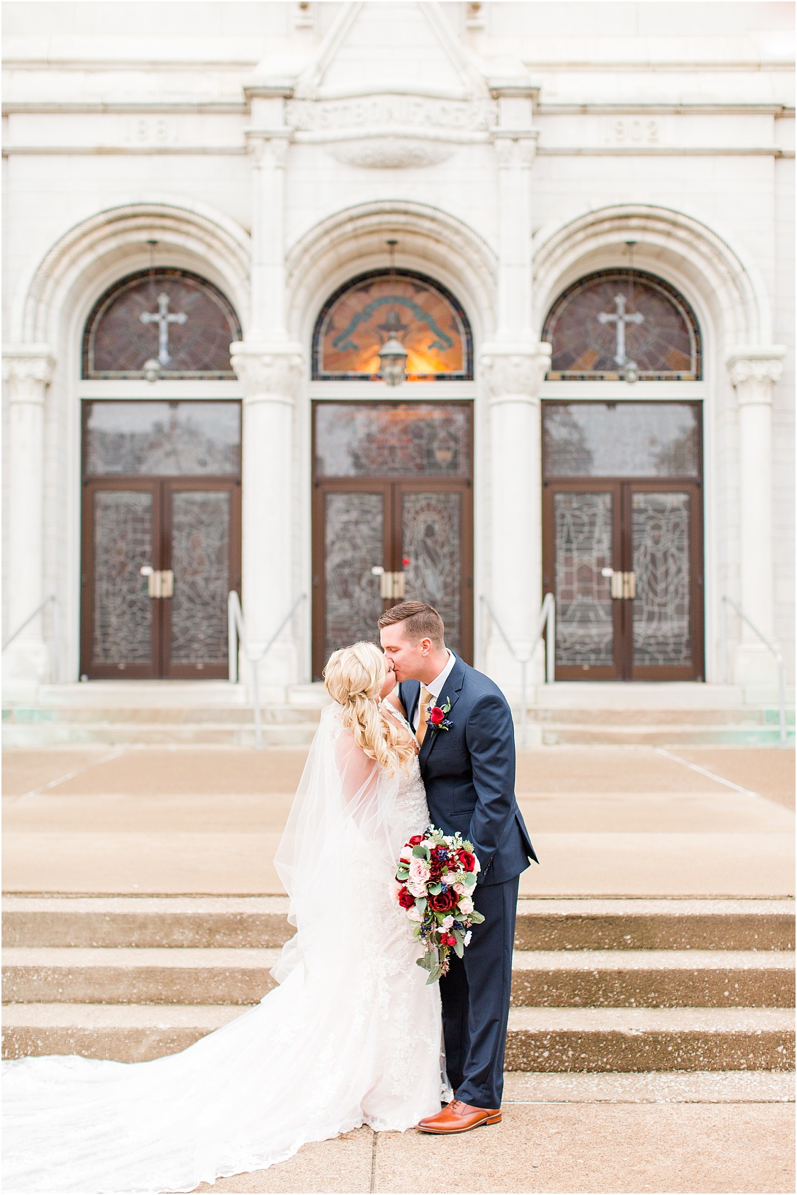 Haylee and Dillon's Evansville, Indiana wedding by Bret and Brandie Photography.0065.jpg