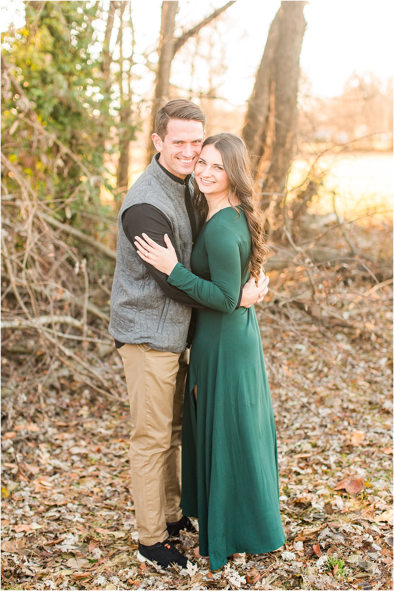 Kaley and Devon's fall Evansville Indiana engagement session. | #fallengagementsession #evansvilleindiana #evansvilleindianawedding | 0010.jpg