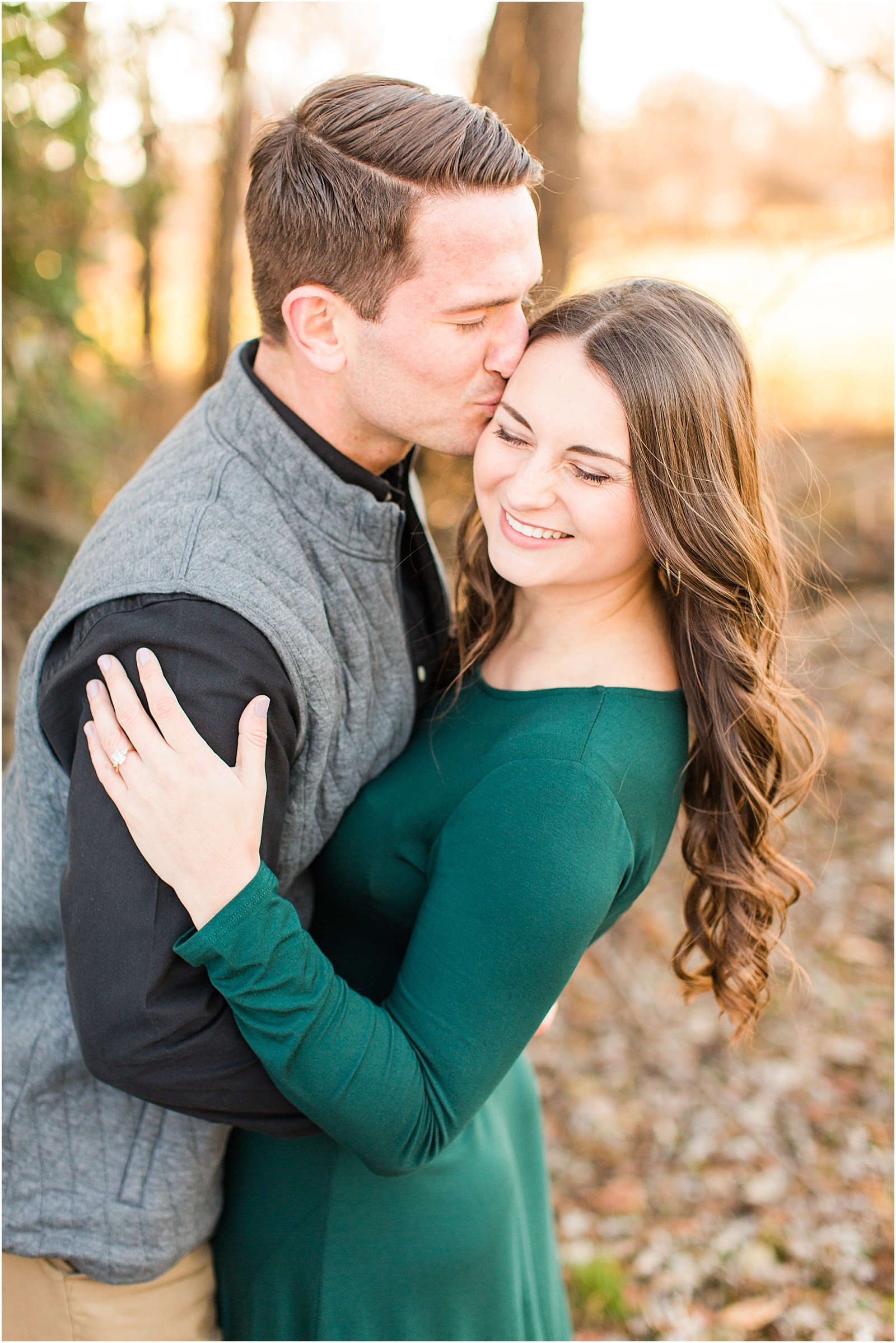 Kaley and Devon's fall Evansville Indiana engagement session. | #fallengagementsession #evansvilleindiana #evansvilleindianawedding | 0012.jpg