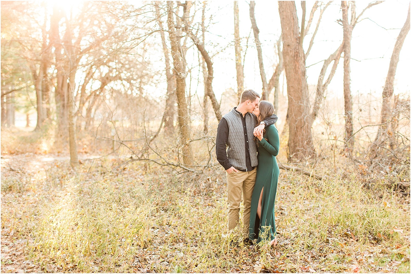 Kaley and Devon's fall Evansville Indiana engagement session. | #fallengagementsession #evansvilleindiana #evansvilleindianawedding | 0020.jpg