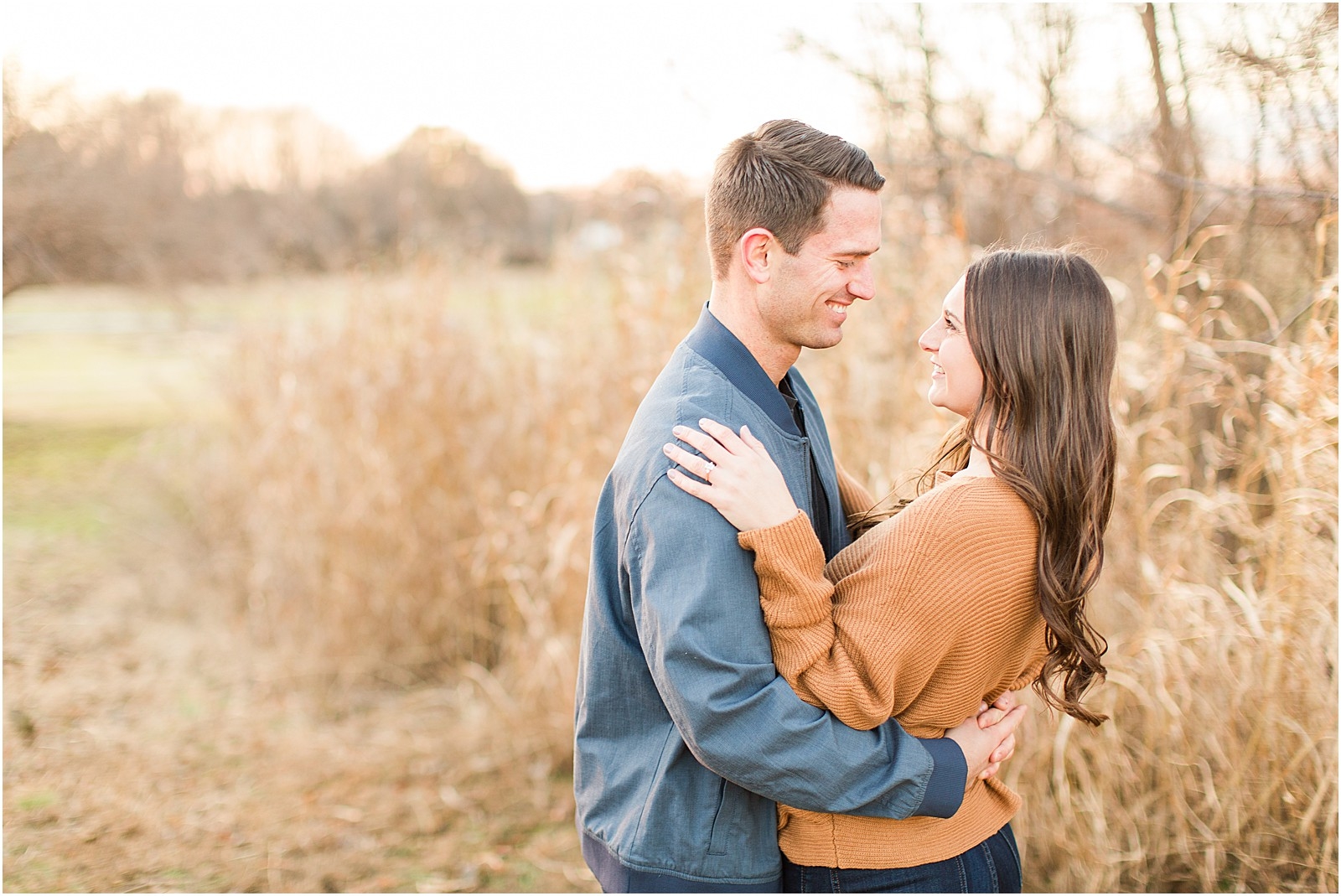 Kaley and Devon's fall Evansville Indiana engagement session. | #fallengagementsession #evansvilleindiana #evansvilleindianawedding | 0043.jpg