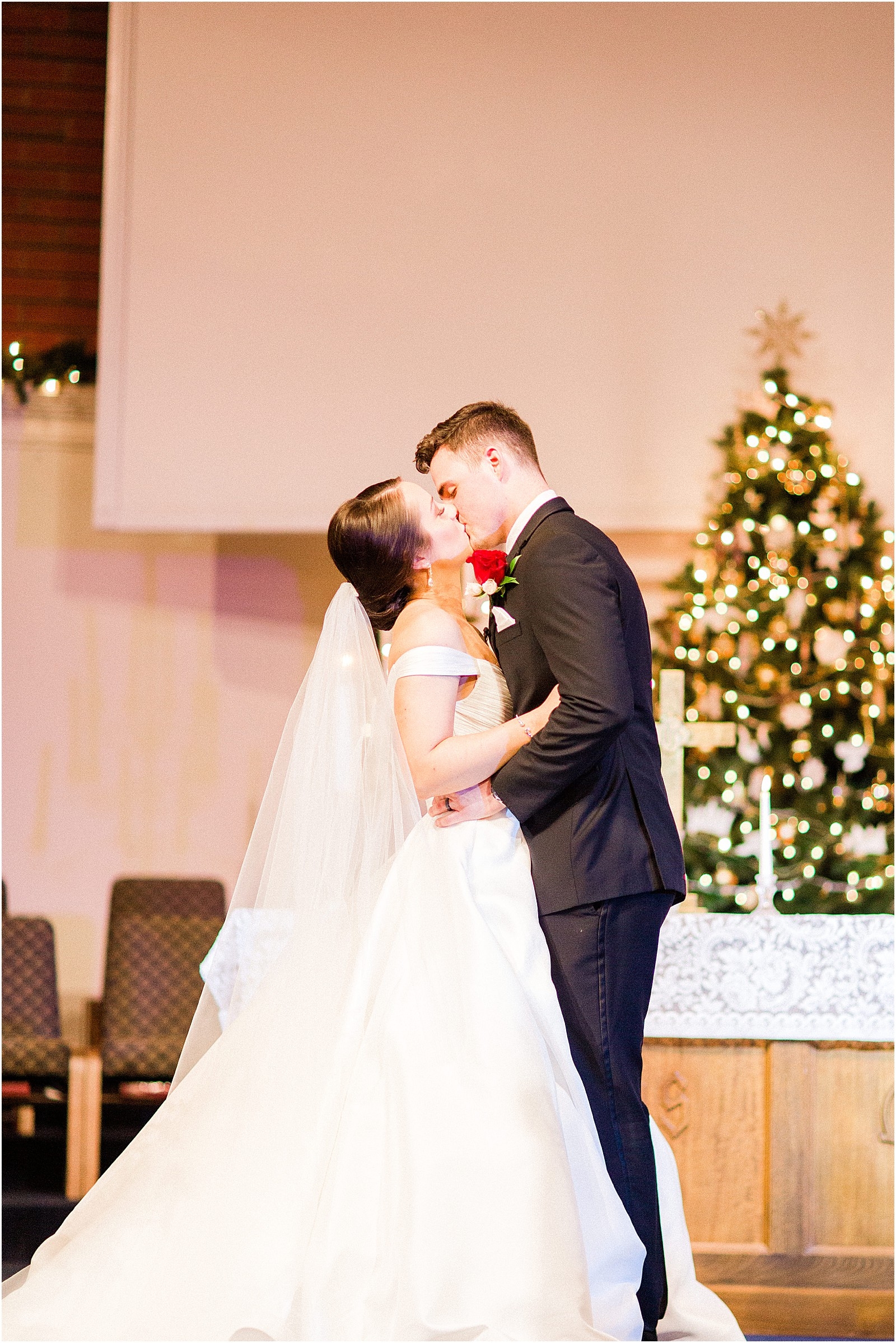 Jessica and Connor | Newburgh Indiana Wedding | Bret and Brandie Photography | 0184.jpg