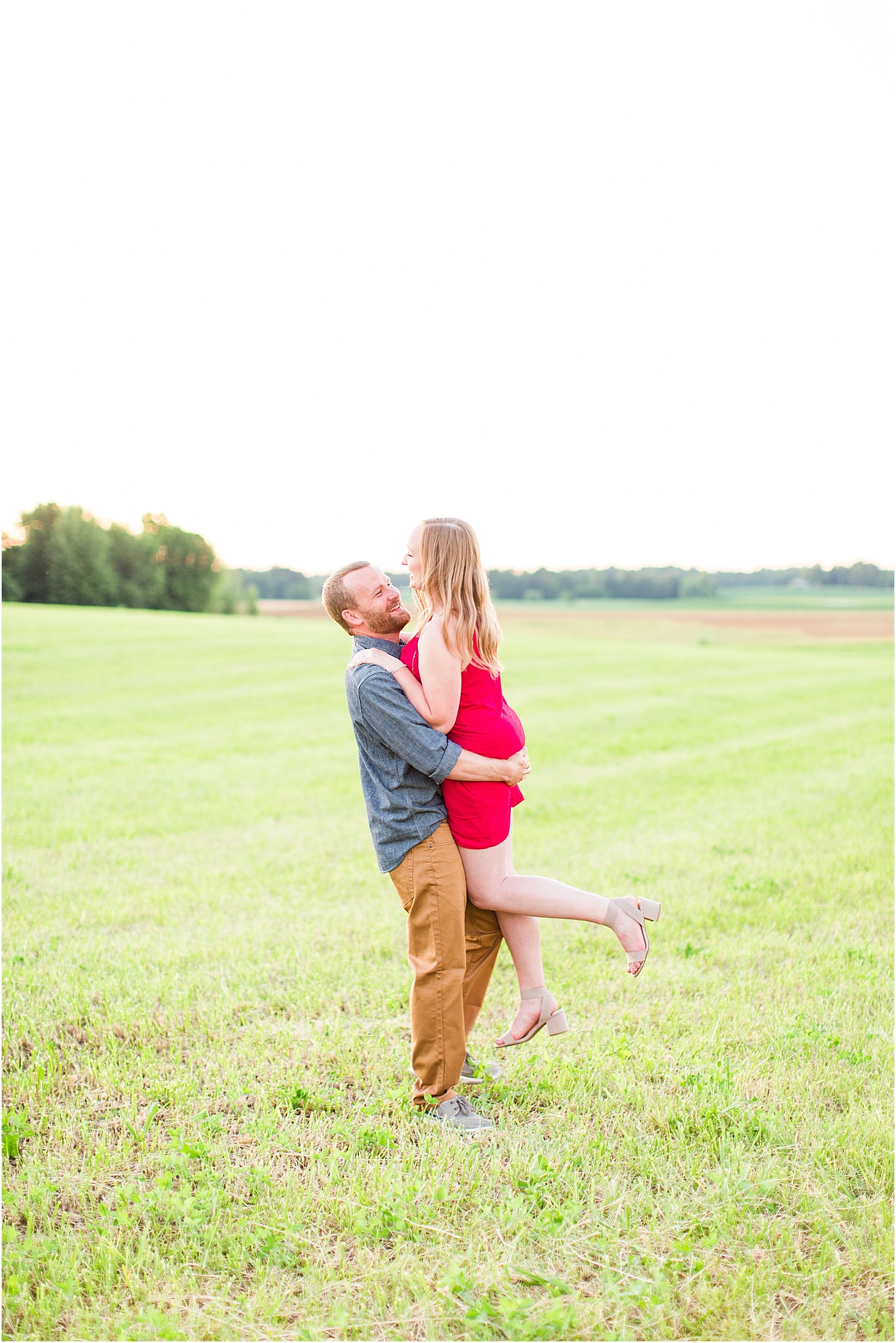 A Sweet and Sunny Corner House Engagement Session | Sierra and Eddie | Bret and Brandie Photography | | 0049.jpg