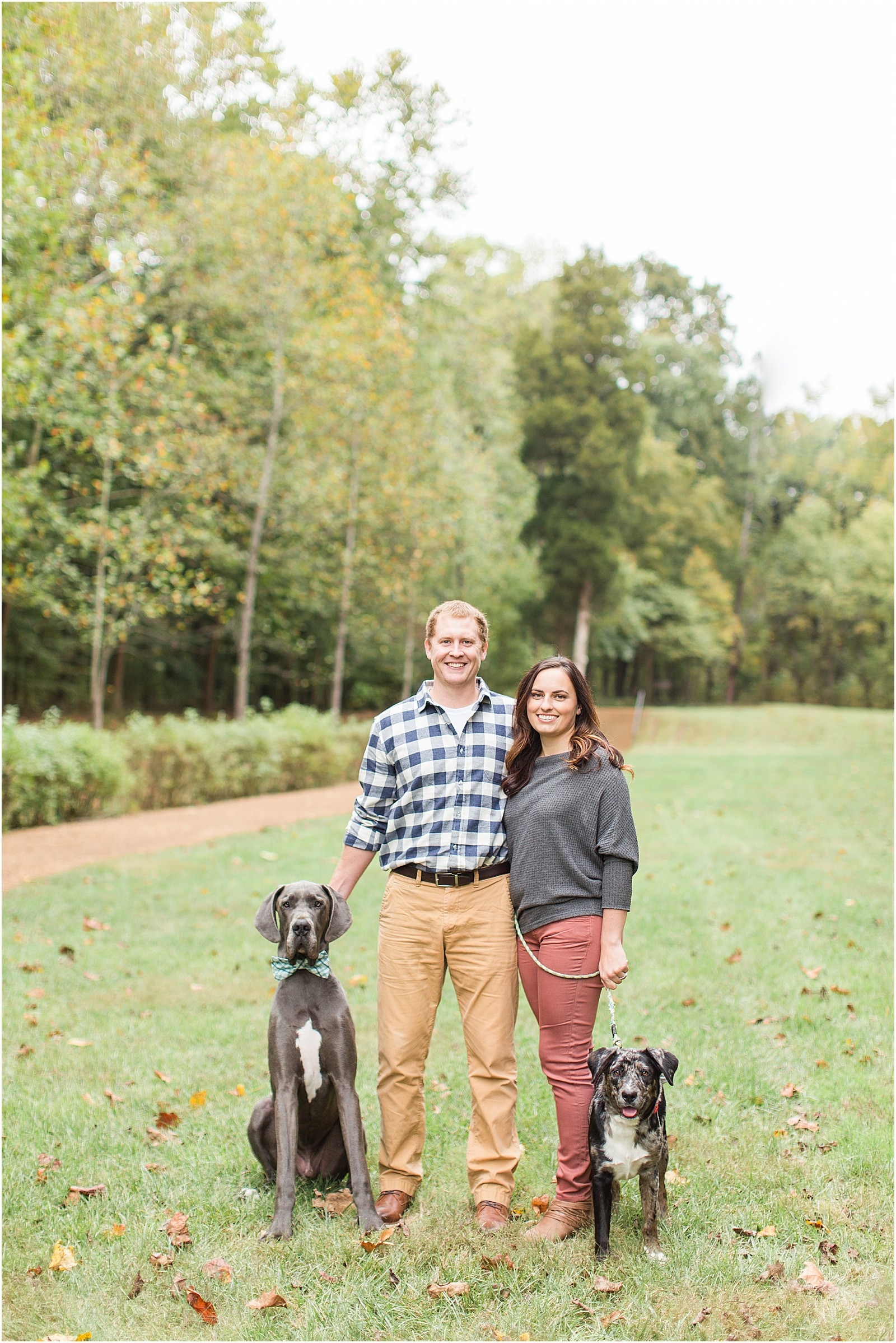 Evansville Wedding Photographers | Tips for Including Pets on Wedding Days | Bret and Brandie0005.jpg