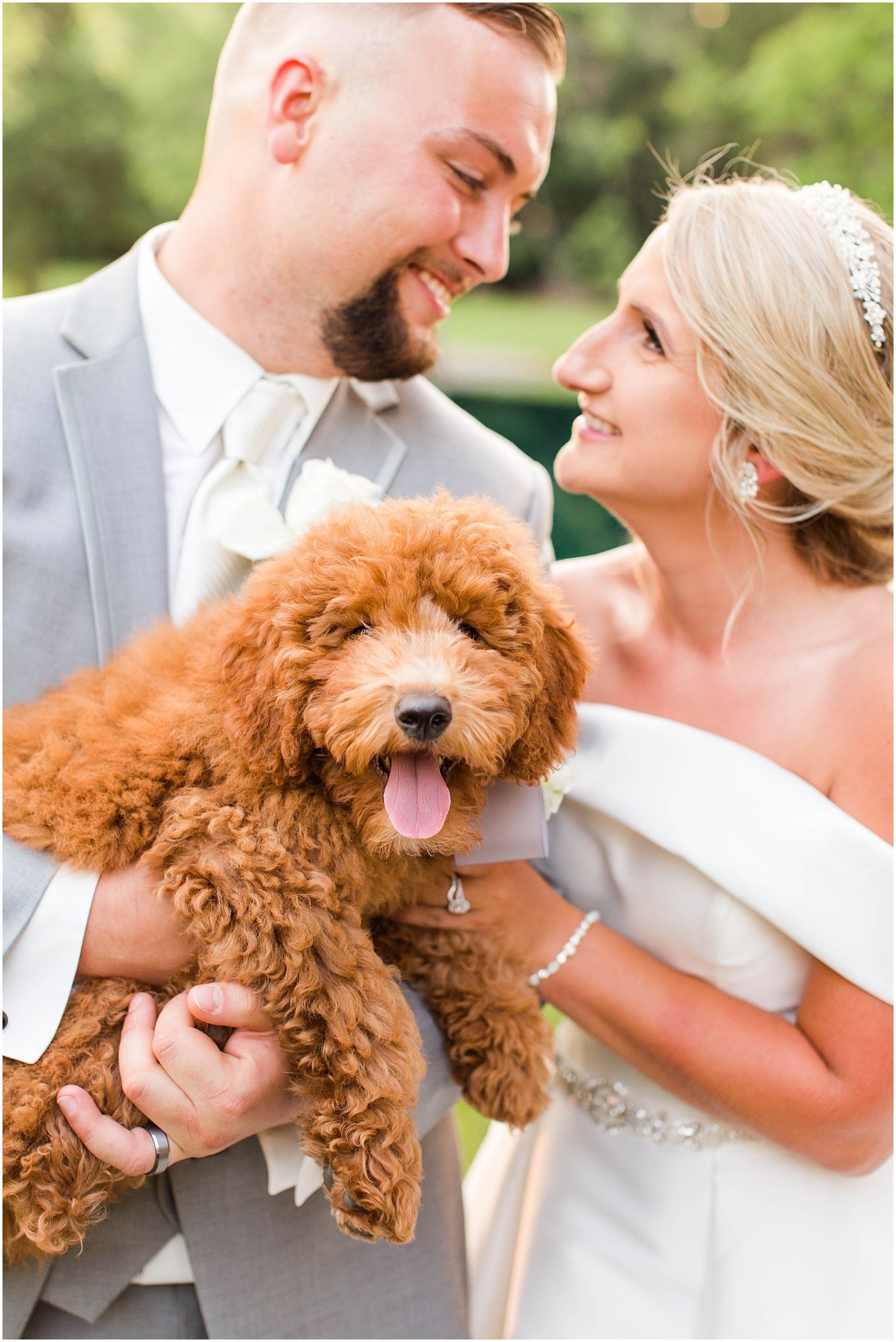 Evansville Wedding Photographers | Tips for Including Pets on Wedding Days | Bret and Brandie0009.jpg
