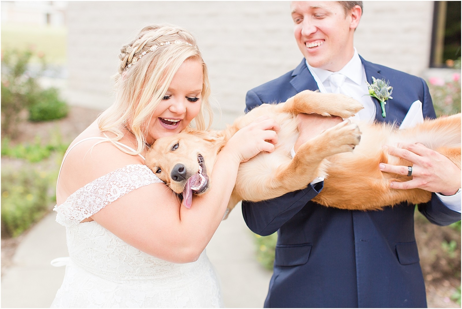Evansville Wedding Photographers | Tips for Including Pets on Wedding Days | Bret and Brandie0018.jpg