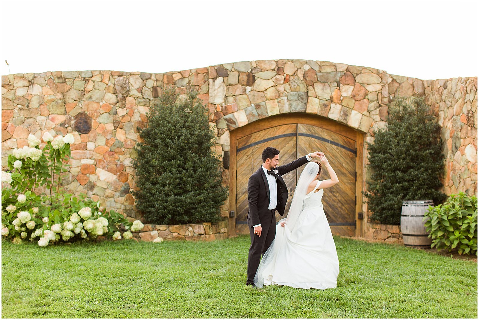A Beautiful Virgina Wedding at Stone Tower Winery Bret and Brandie Photography 0180.jpg