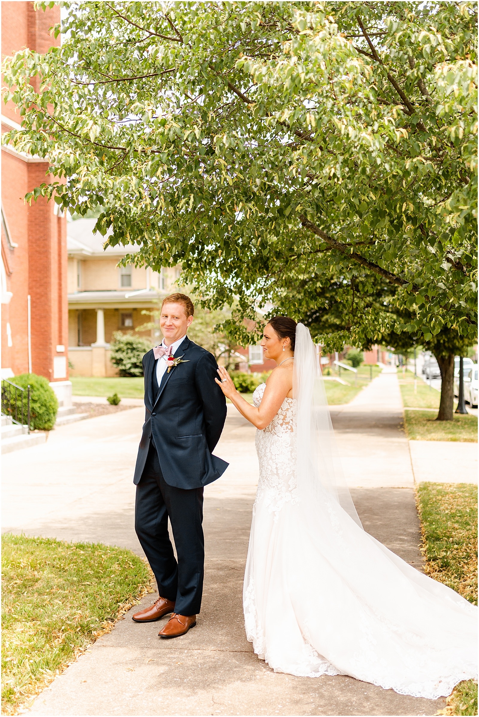 Deidra and Andrew | A Huntingburgh Indiana Wedding Bret and Brandie | Evansville Photographers | @bretandbrandie-0043.jpg