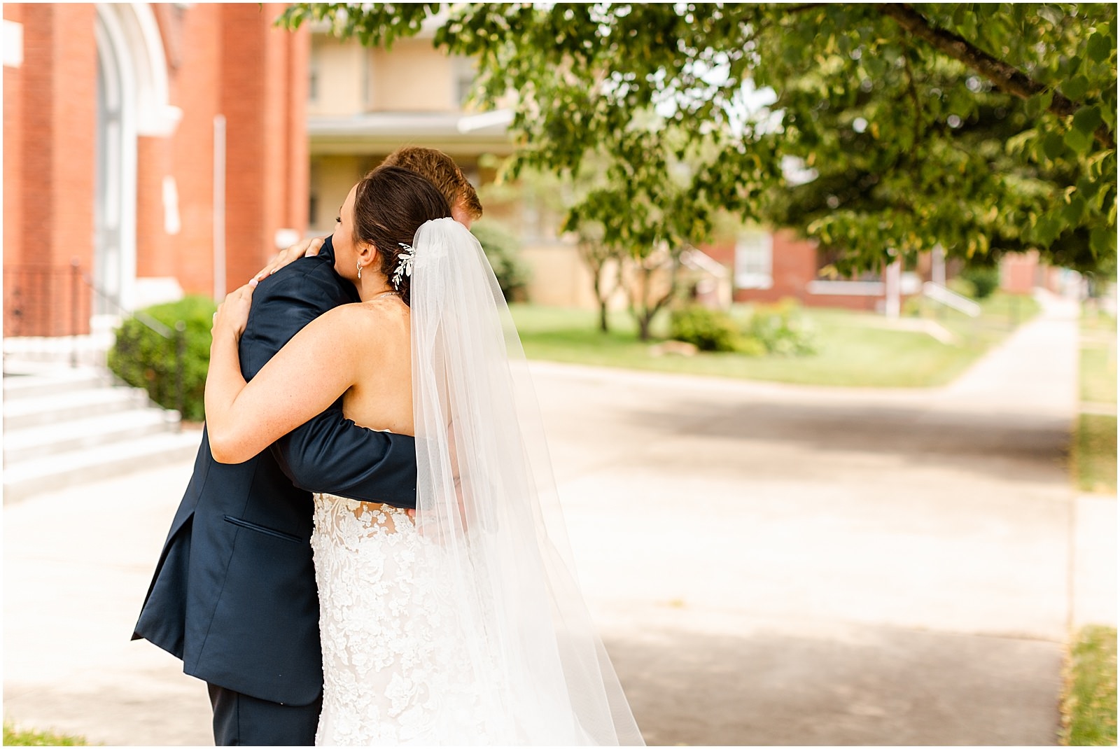 Deidra and Andrew | A Huntingburgh Indiana Wedding Bret and Brandie | Evansville Photographers | @bretandbrandie-0048.jpg