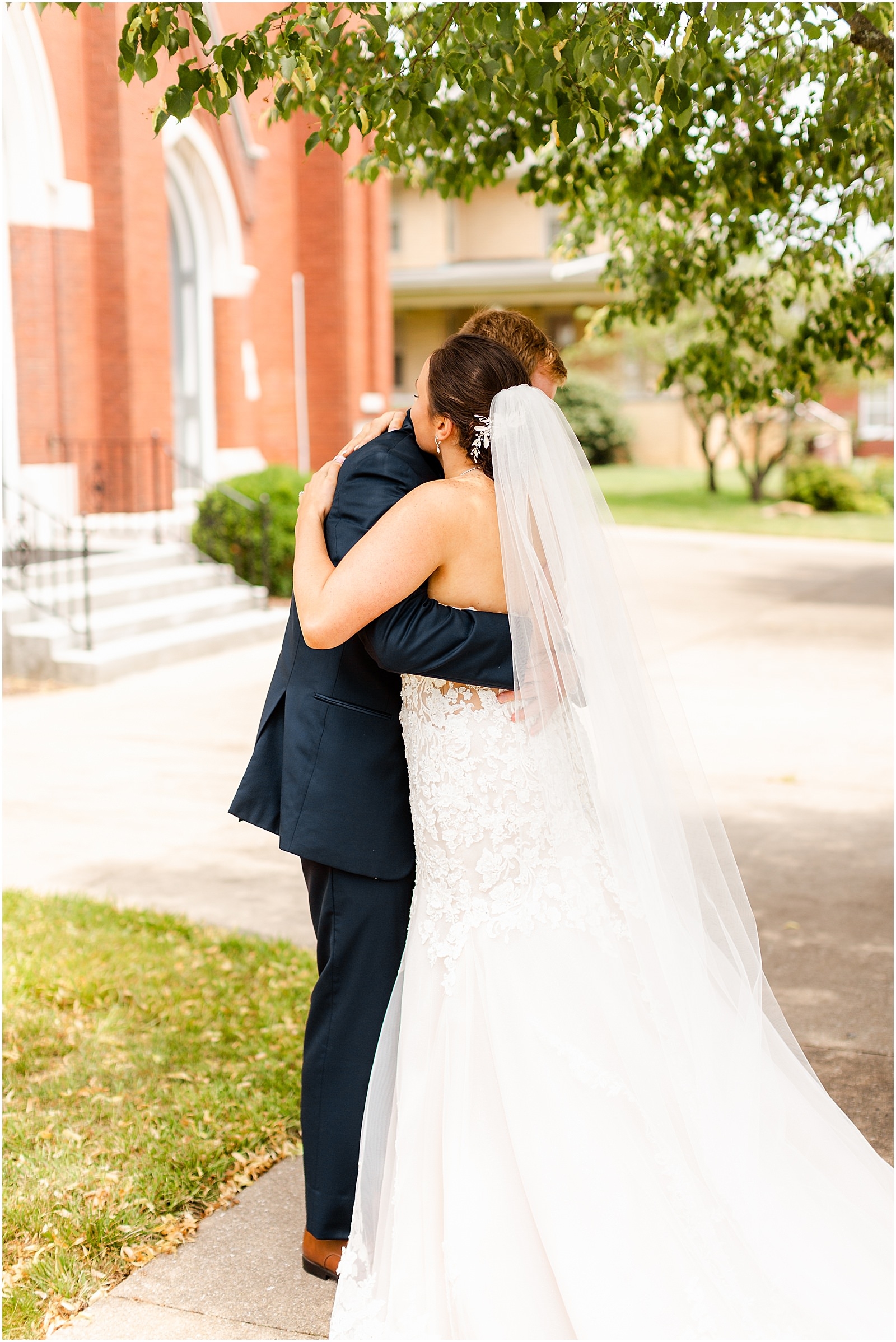 Deidra and Andrew | A Huntingburgh Indiana Wedding Bret and Brandie | Evansville Photographers | @bretandbrandie-0049.jpg