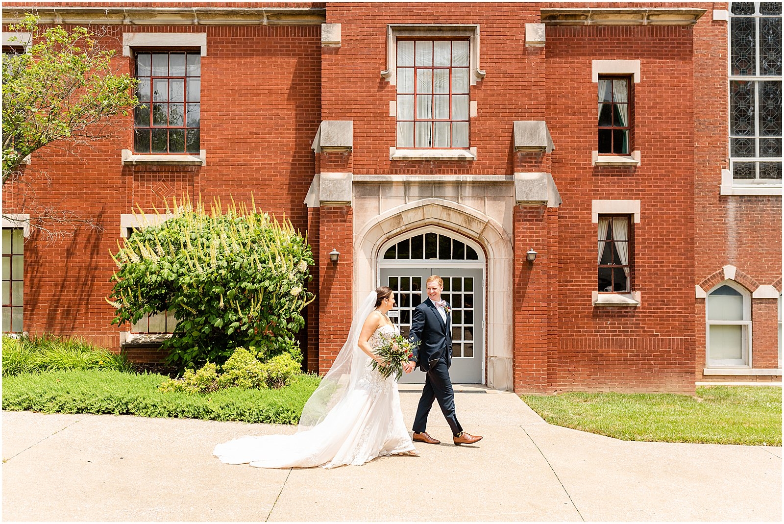 Deidra and Andrew | A Huntingburgh Indiana Wedding Bret and Brandie | Evansville Photographers | @bretandbrandie-0063.jpg