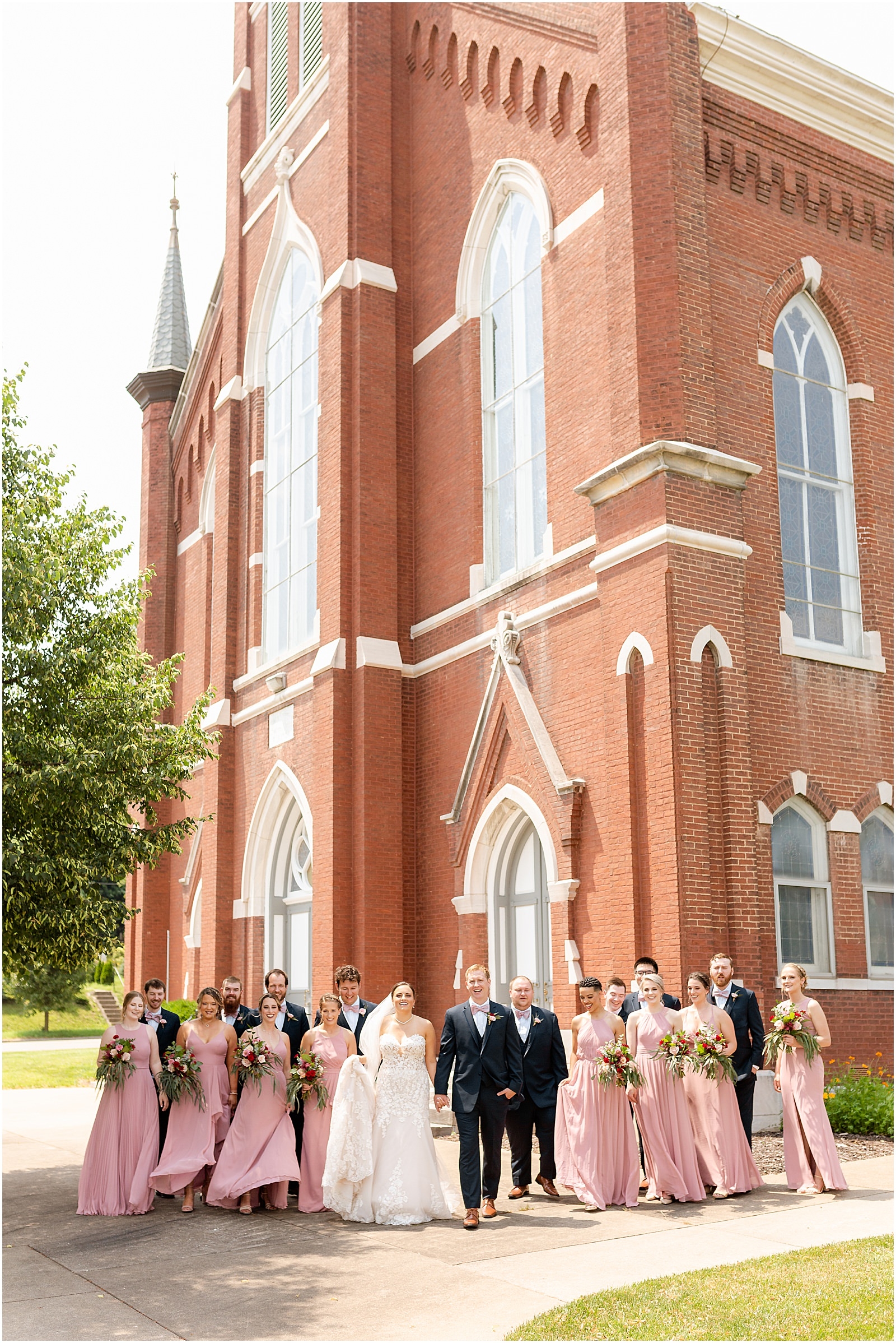 Deidra and Andrew | A Huntingburgh Indiana Wedding Bret and Brandie | Evansville Photographers | @bretandbrandie-0079.jpg