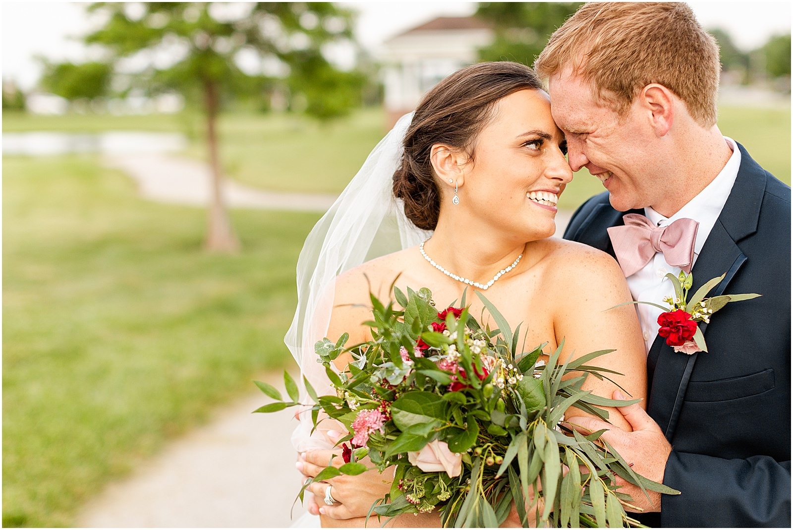 Deidra and Andrew | A Huntingburgh Indiana Wedding Bret and Brandie | Evansville Photographers | @bretandbrandie-0133.jpg