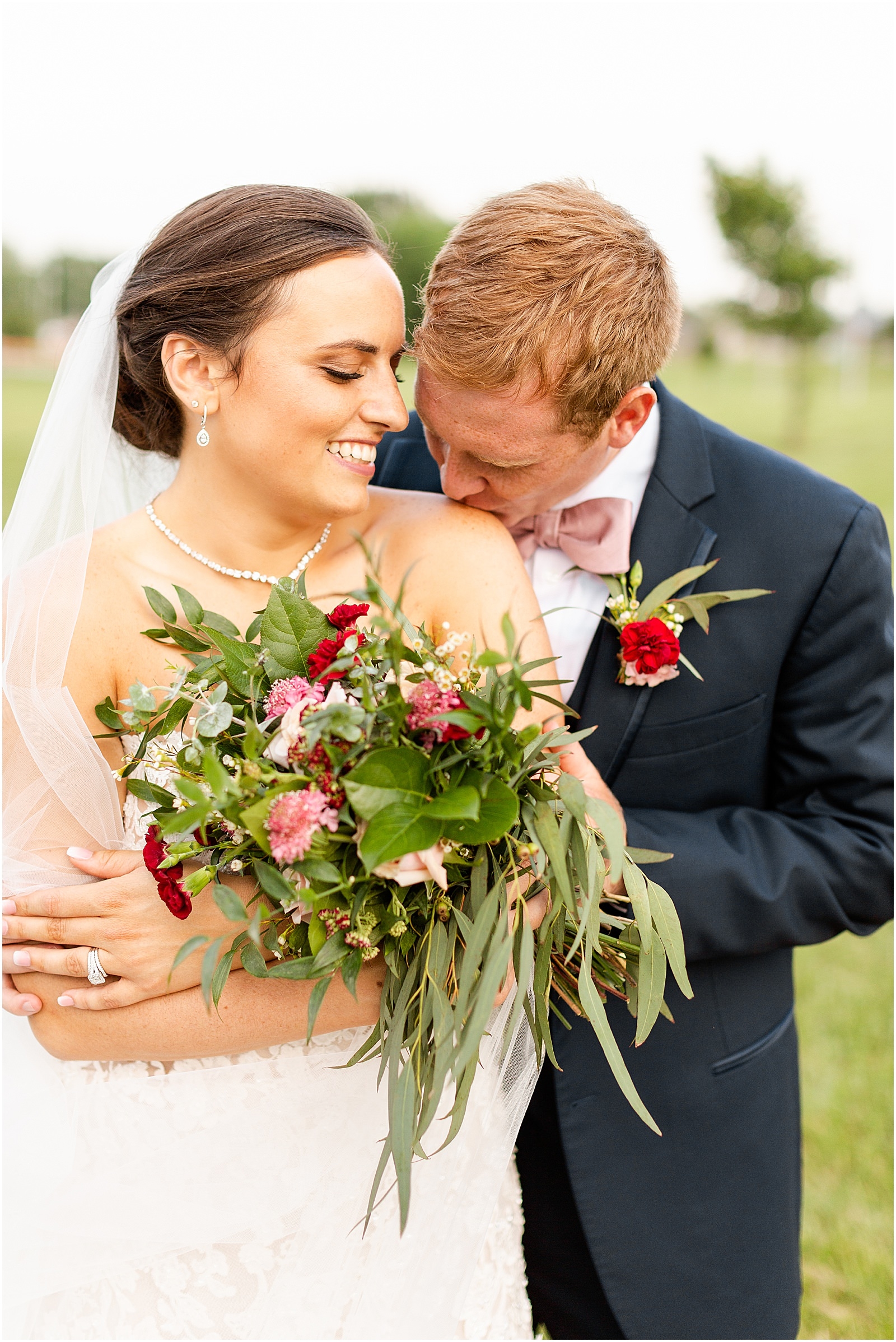 Deidra and Andrew | A Huntingburgh Indiana Wedding Bret and Brandie | Evansville Photographers | @bretandbrandie-0134.jpg