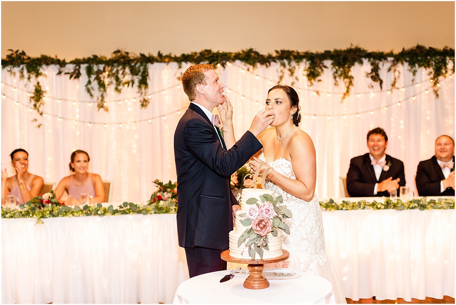 Deidra and Andrew | A Huntingburgh Indiana Wedding Bret and Brandie | Evansville Photographers | @bretandbrandie-0141.jpg