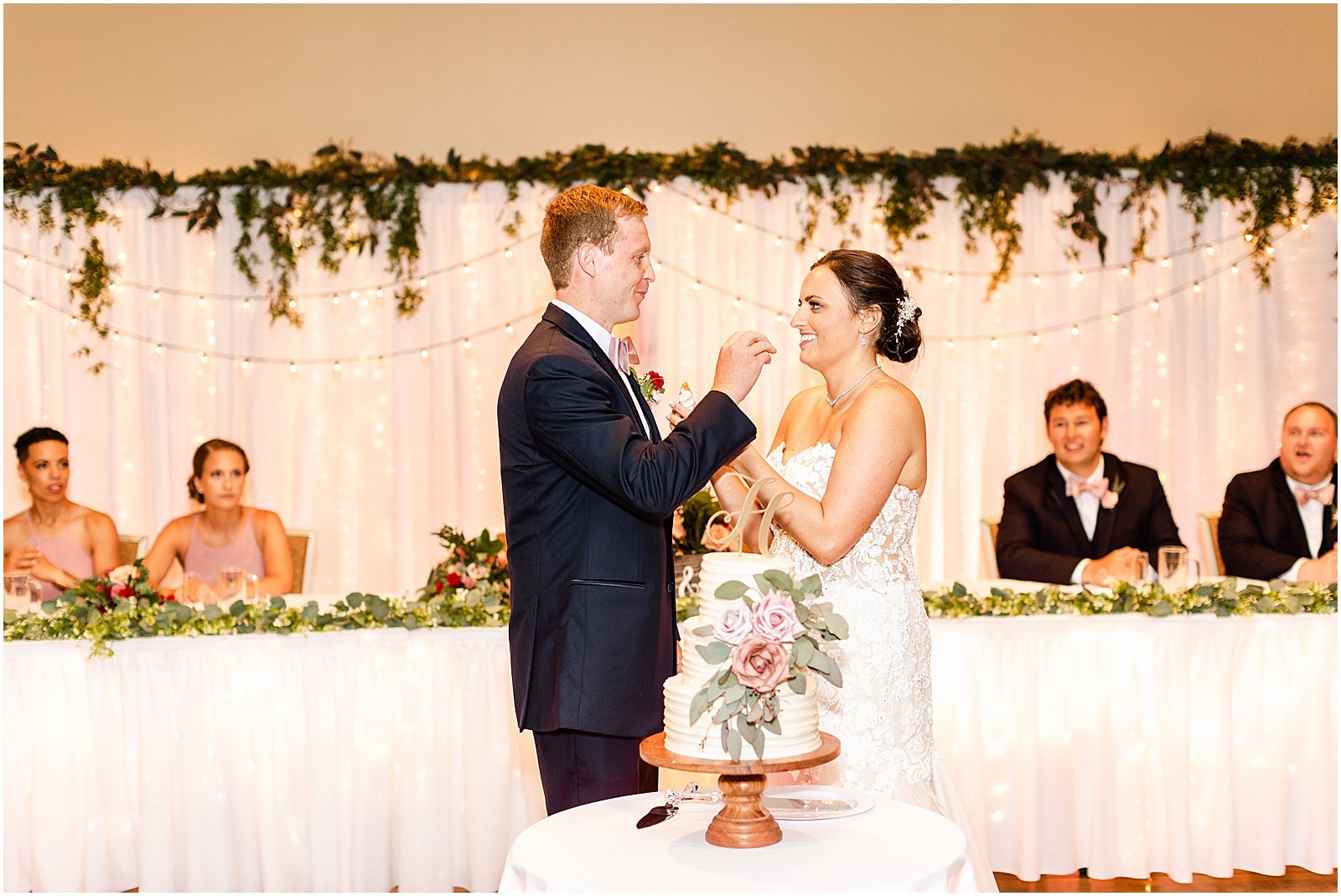 Deidra and Andrew | A Huntingburgh Indiana Wedding Bret and Brandie | Evansville Photographers | @bretandbrandie-0142.jpg