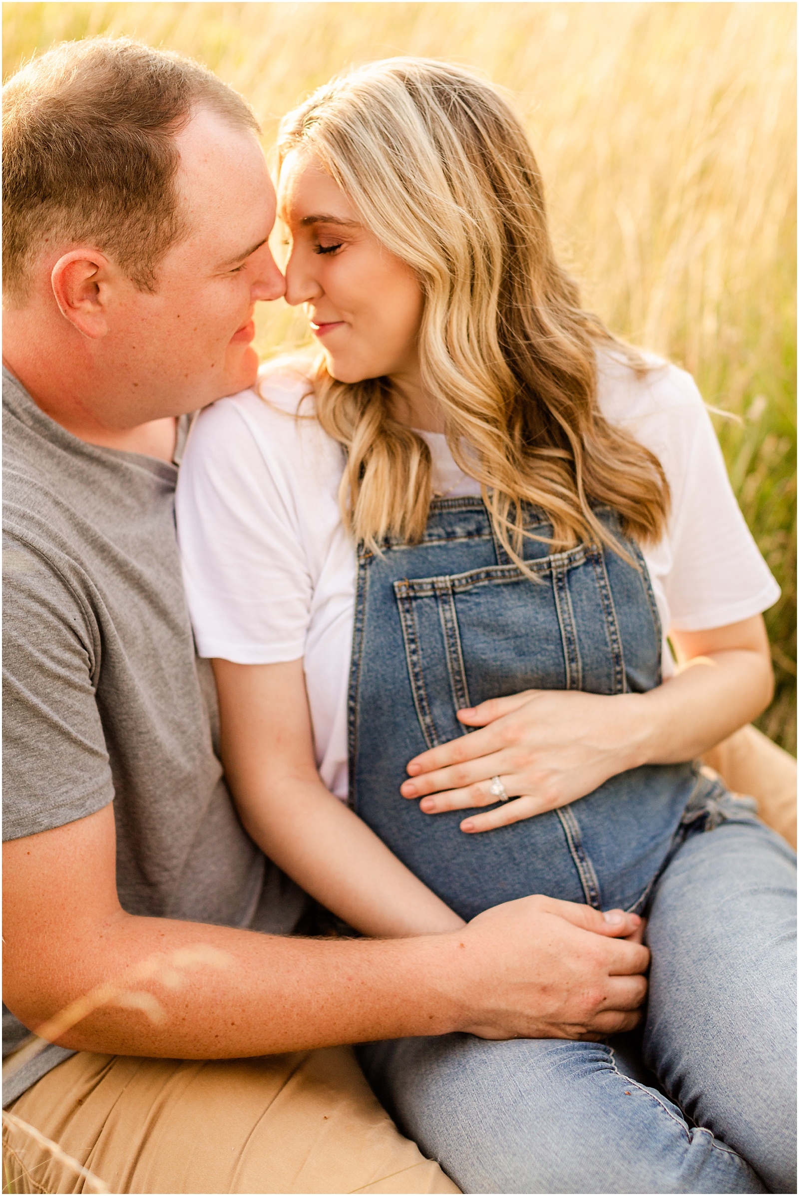 Kaitlyn and Andrew's Maternity SessionBret and Brandie | Evansville Photographers | @bretandbrandie-0022.jpg