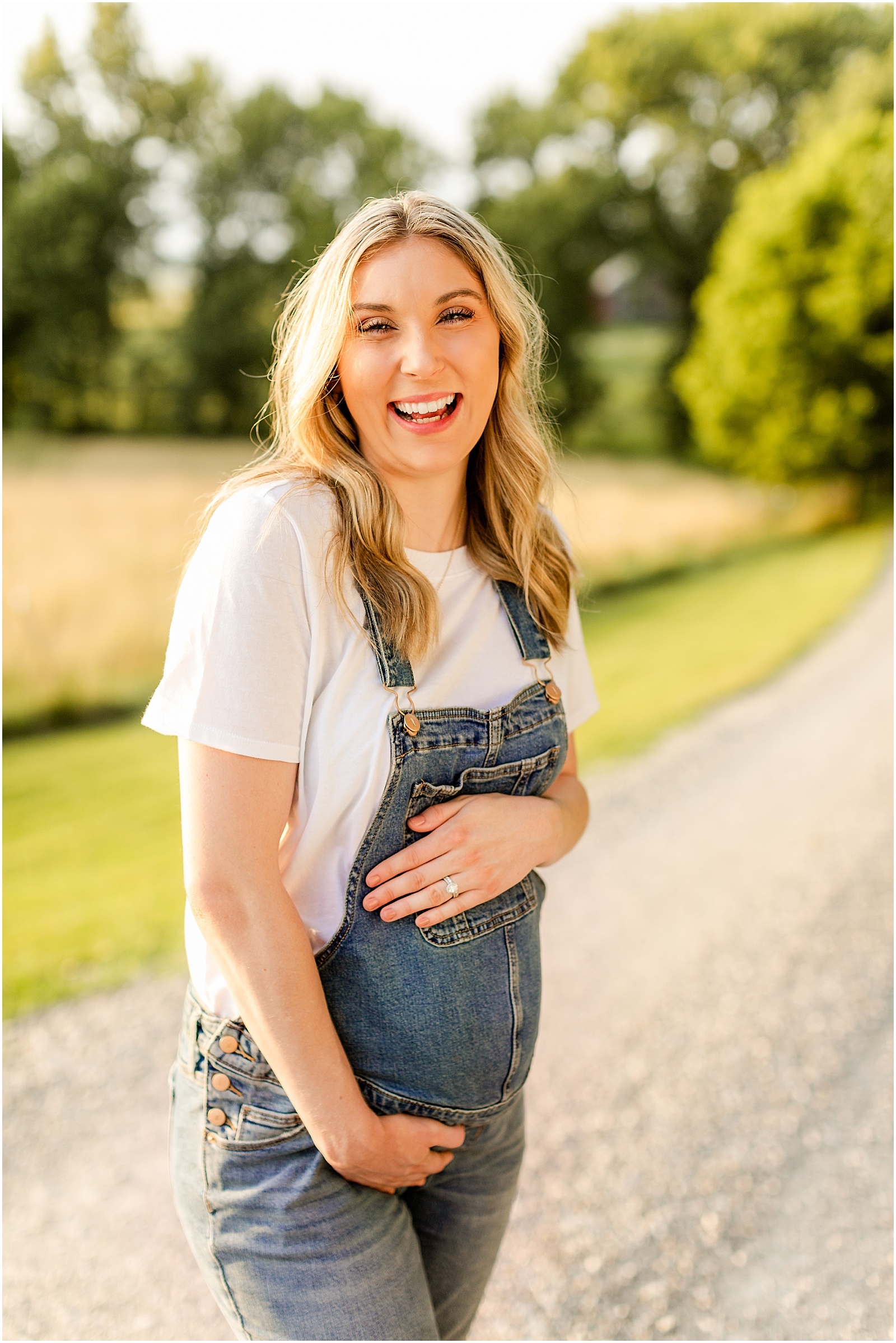 Kaitlyn and Andrew's Maternity SessionBret and Brandie | Evansville Photographers | @bretandbrandie-0025.jpg