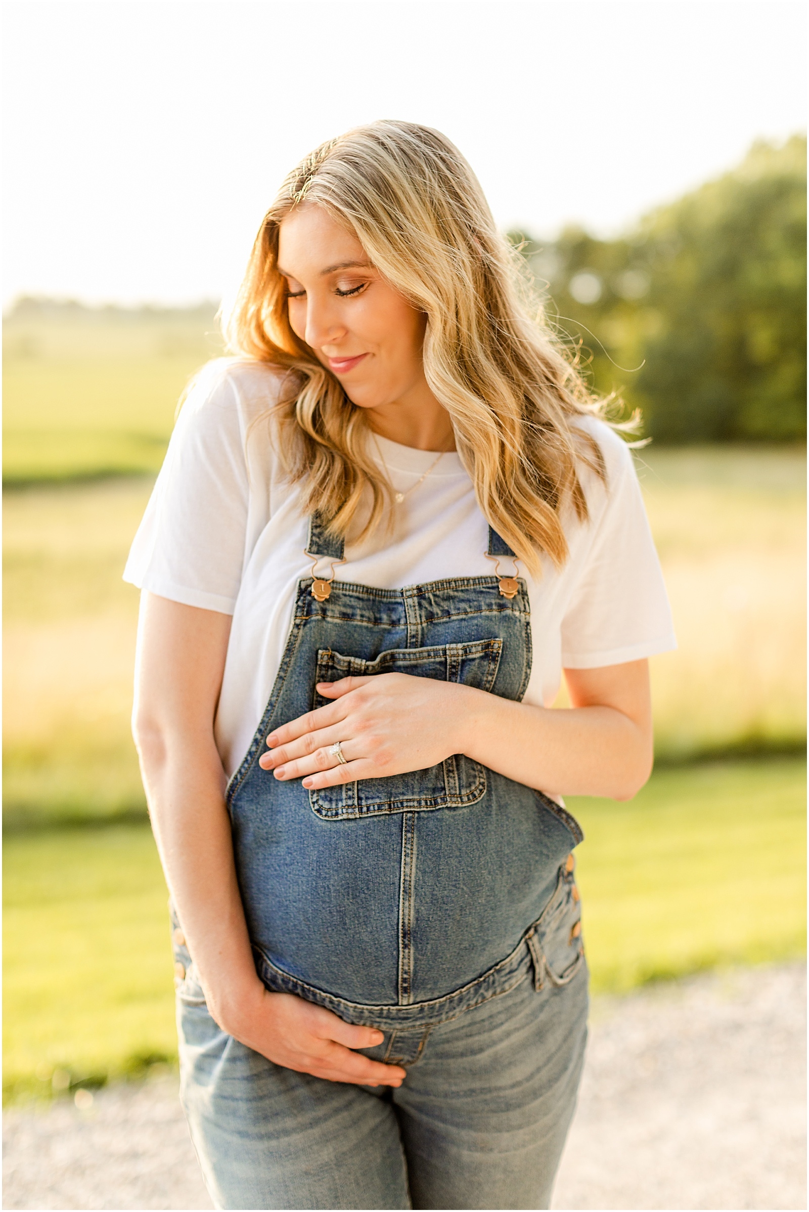 Kaitlyn and Andrew's Maternity SessionBret and Brandie | Evansville Photographers | @bretandbrandie-0026.jpg