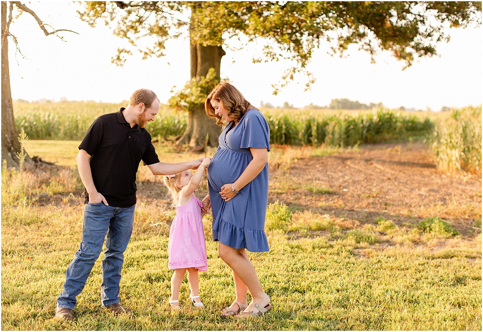 Richardson Maternity Session | Bret and Brandie | Evansville Photographers | @bretandbrandie-0004.jpg