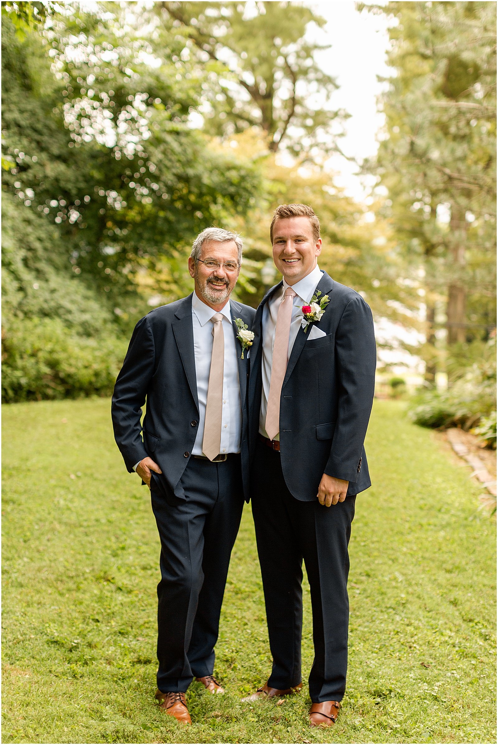An Evansville Country Club Wedding | Madison and Christiaan | Bret and Brandie | Evansville Photographers | @bretandbrandie-0067.jpg