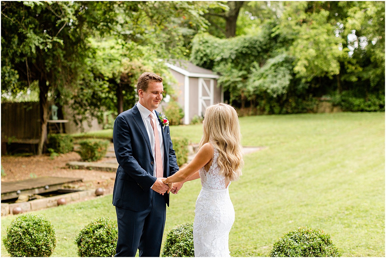 An Evansville Country Club Wedding | Madison and Christiaan | Bret and Brandie | Evansville Photographers | @bretandbrandie-0085.jpg