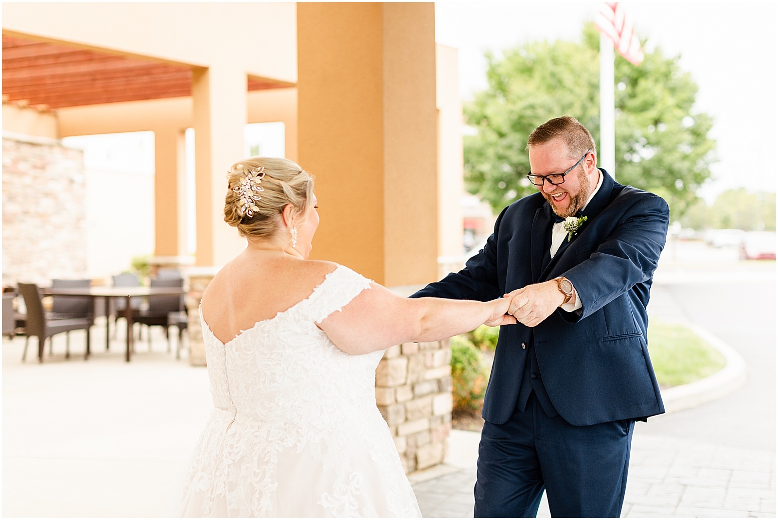 Brittany and Neil's Wedding at Neu Chapel Bret and Brandie | Evansville Photographers | @bretandbrandie-0040.jpg