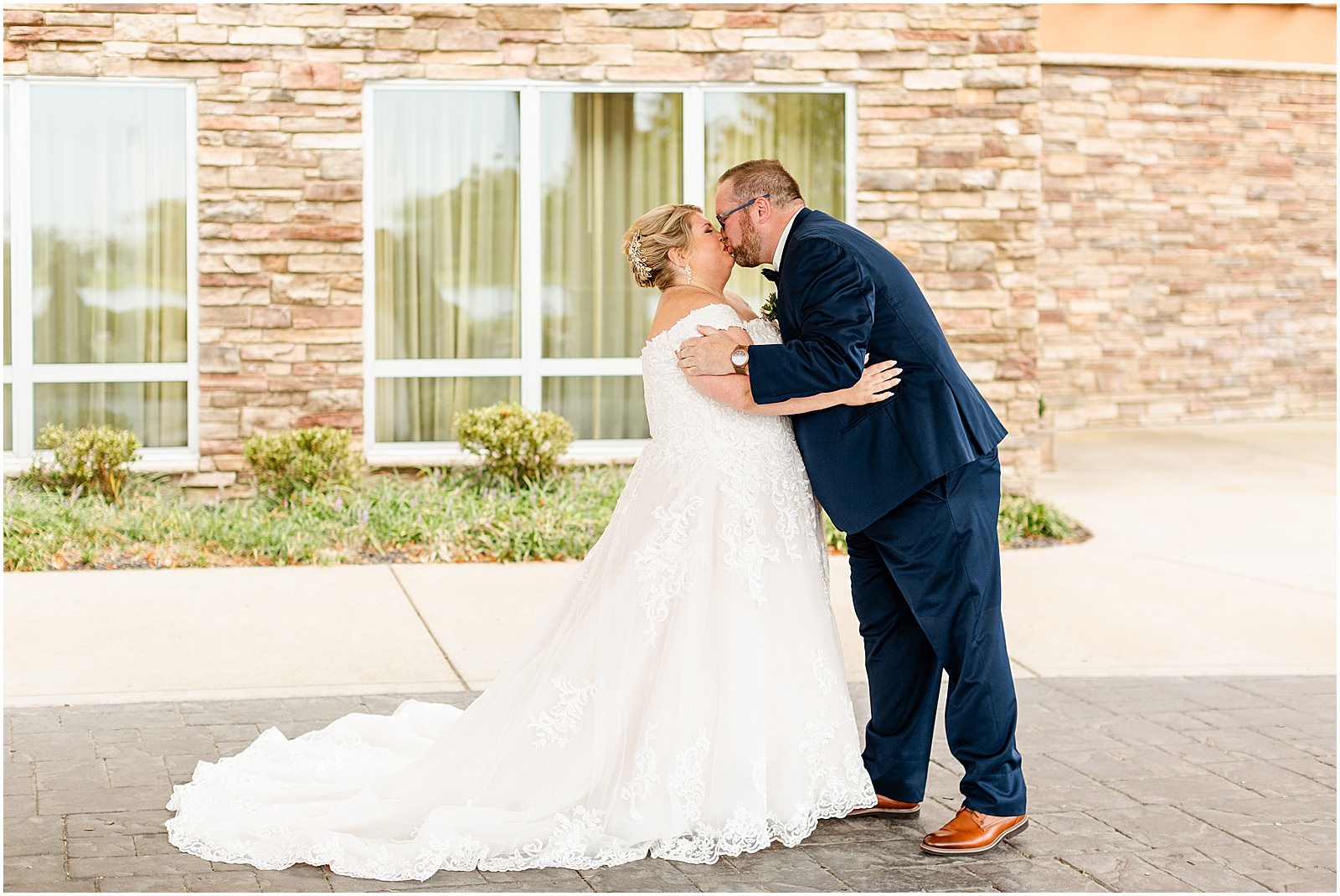 Brittany and Neil's Wedding at Neu Chapel Bret and Brandie | Evansville Photographers | @bretandbrandie-0042.jpg