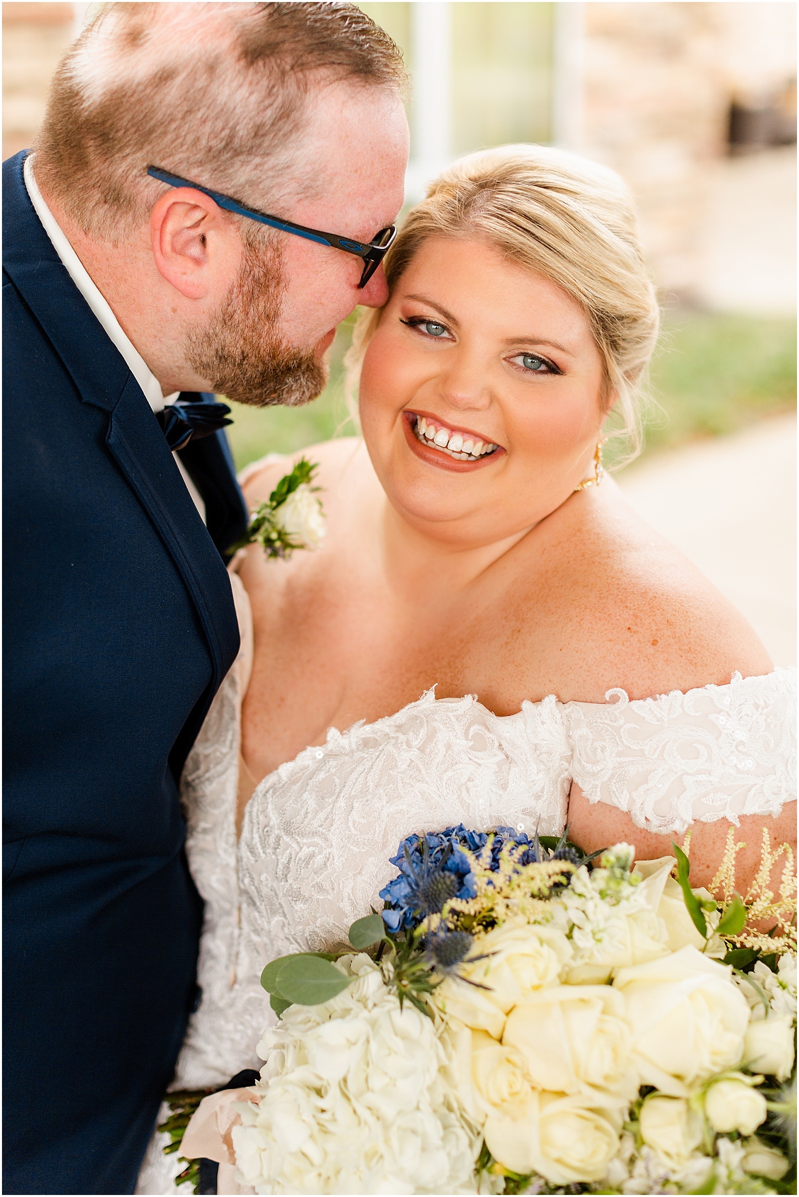Brittany and Neil's Wedding at Neu Chapel Bret and Brandie | Evansville Photographers | @bretandbrandie-0050.jpg
