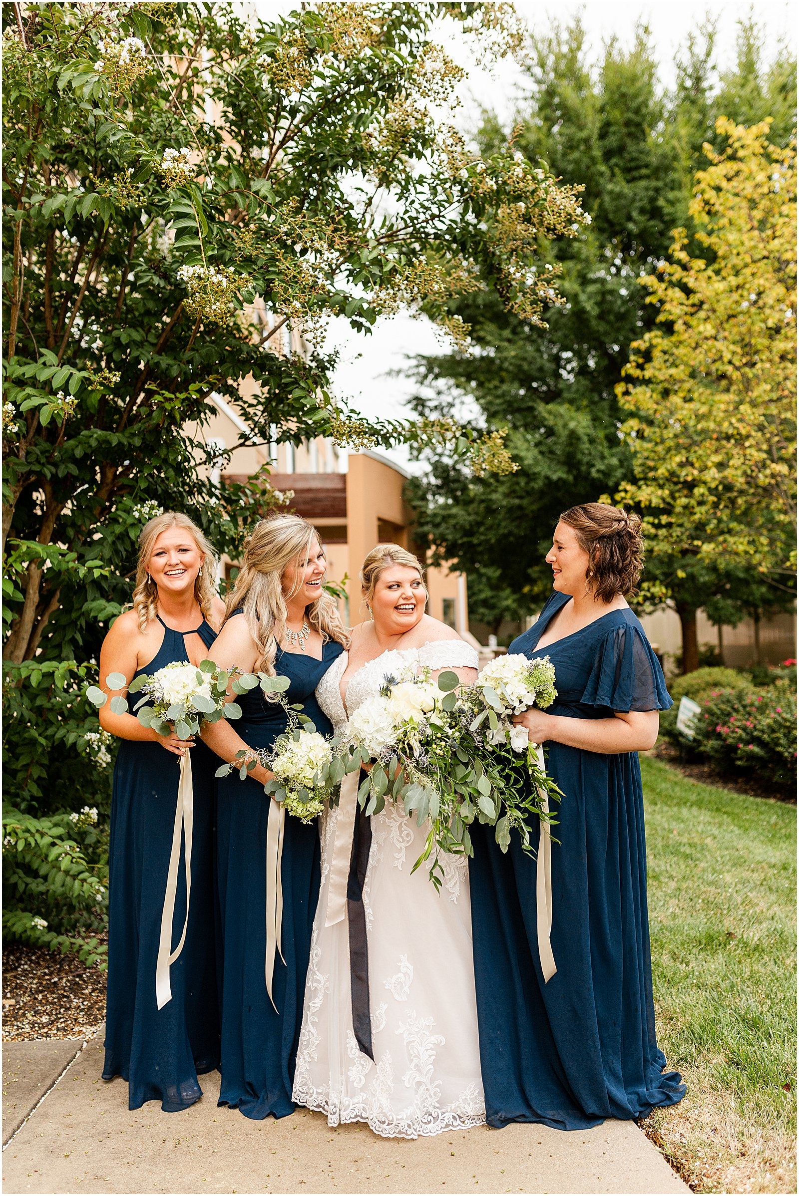 Brittany and Neil's Wedding at Neu Chapel Bret and Brandie | Evansville Photographers | @bretandbrandie-0064.jpg