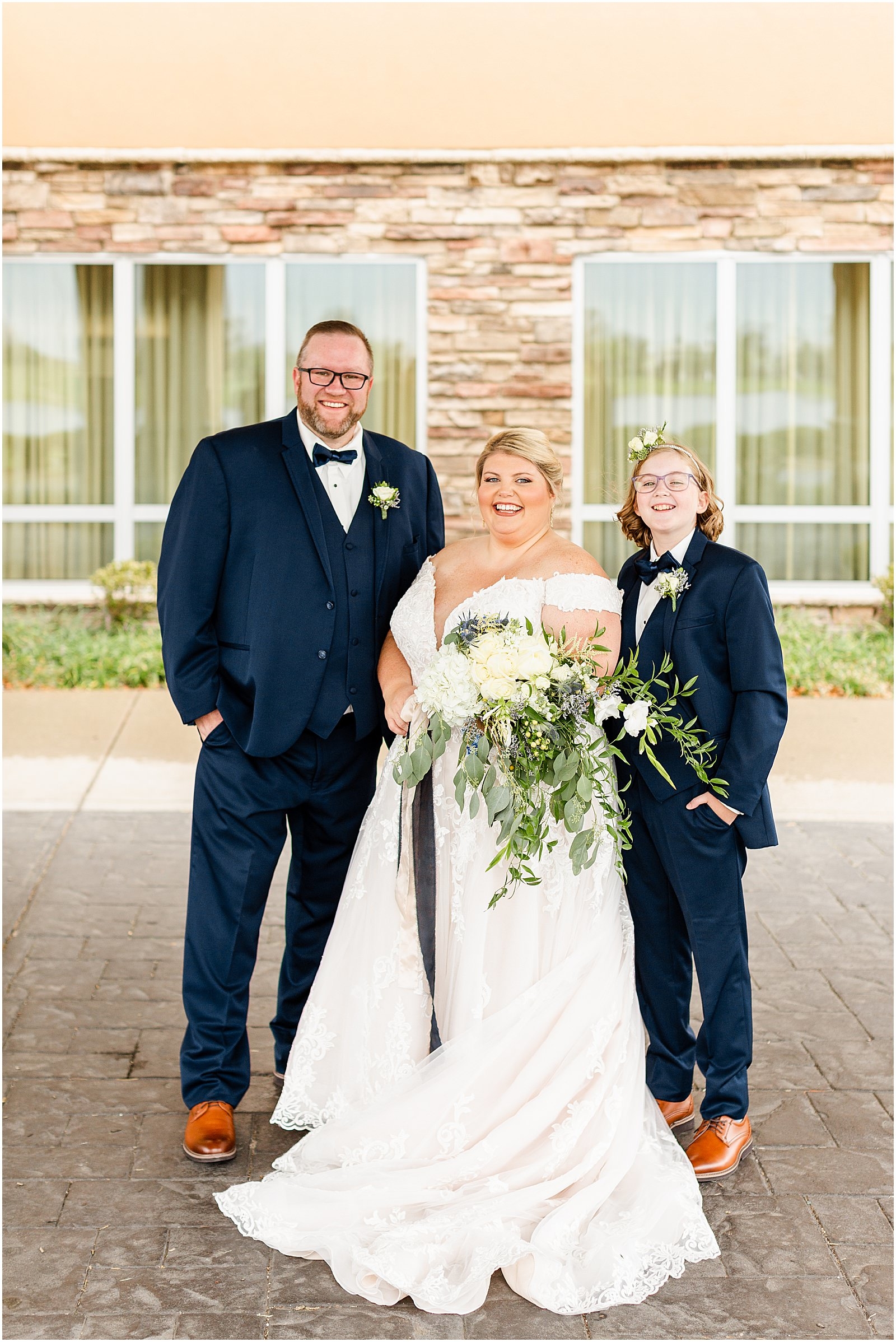 Brittany and Neil's Wedding at Neu Chapel Bret and Brandie | Evansville Photographers | @bretandbrandie-0071.jpg