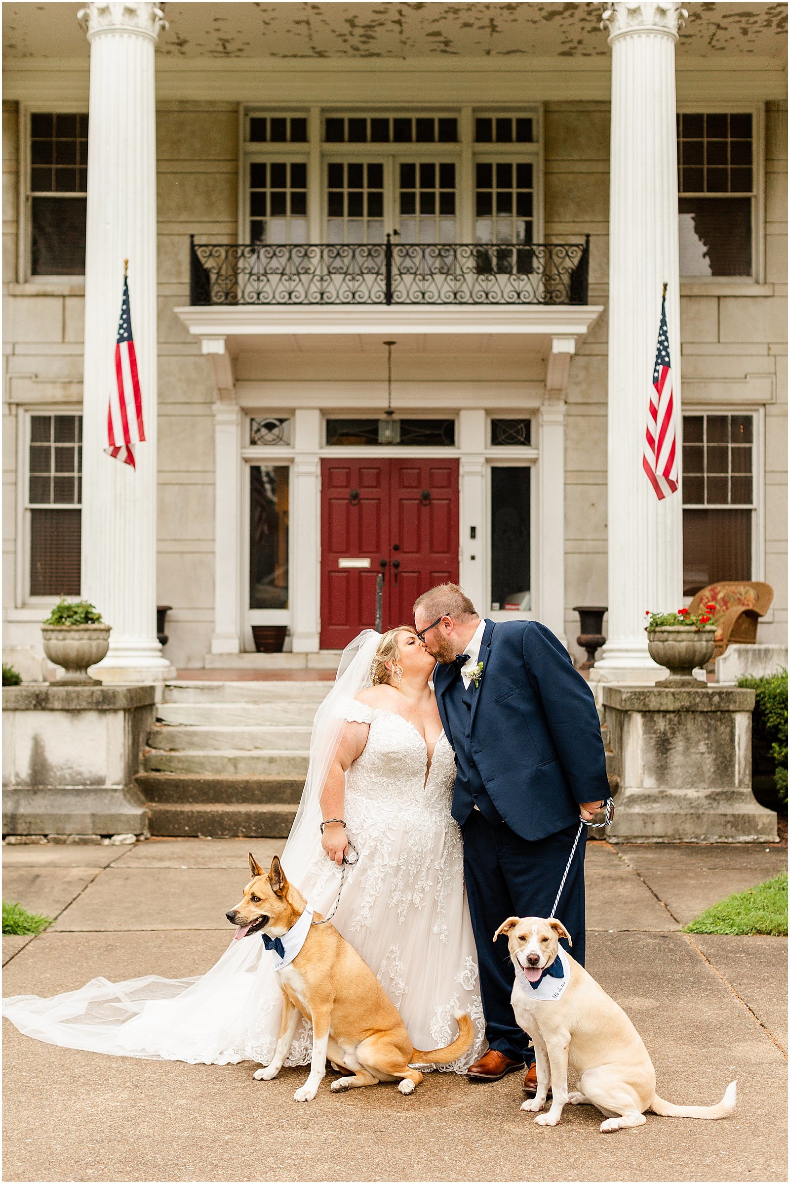 Brittany and Neil's Wedding at Neu Chapel Bret and Brandie | Evansville Photographers | @bretandbrandie-0092.jpg