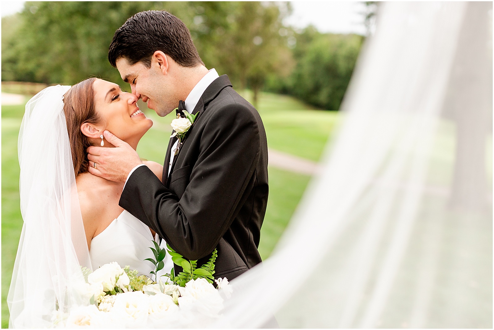An Evansville Country Club Wedding | Me g and JoeBret and Brandie Photography0088.jpg