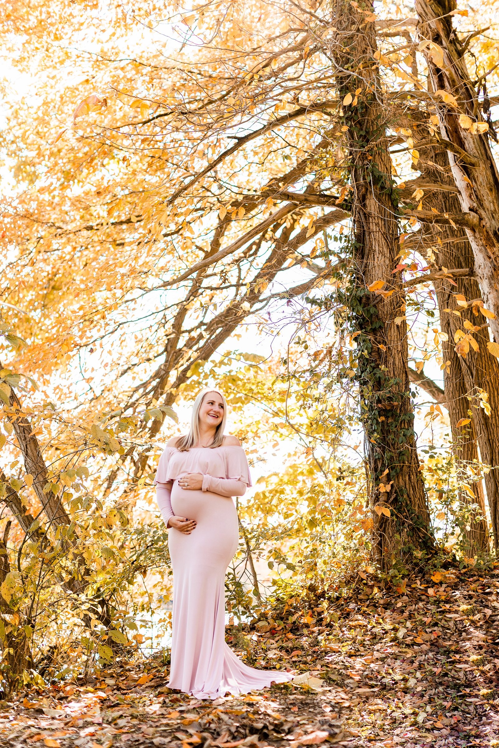 Lauren and Bryce's Maternity Session07.jpg