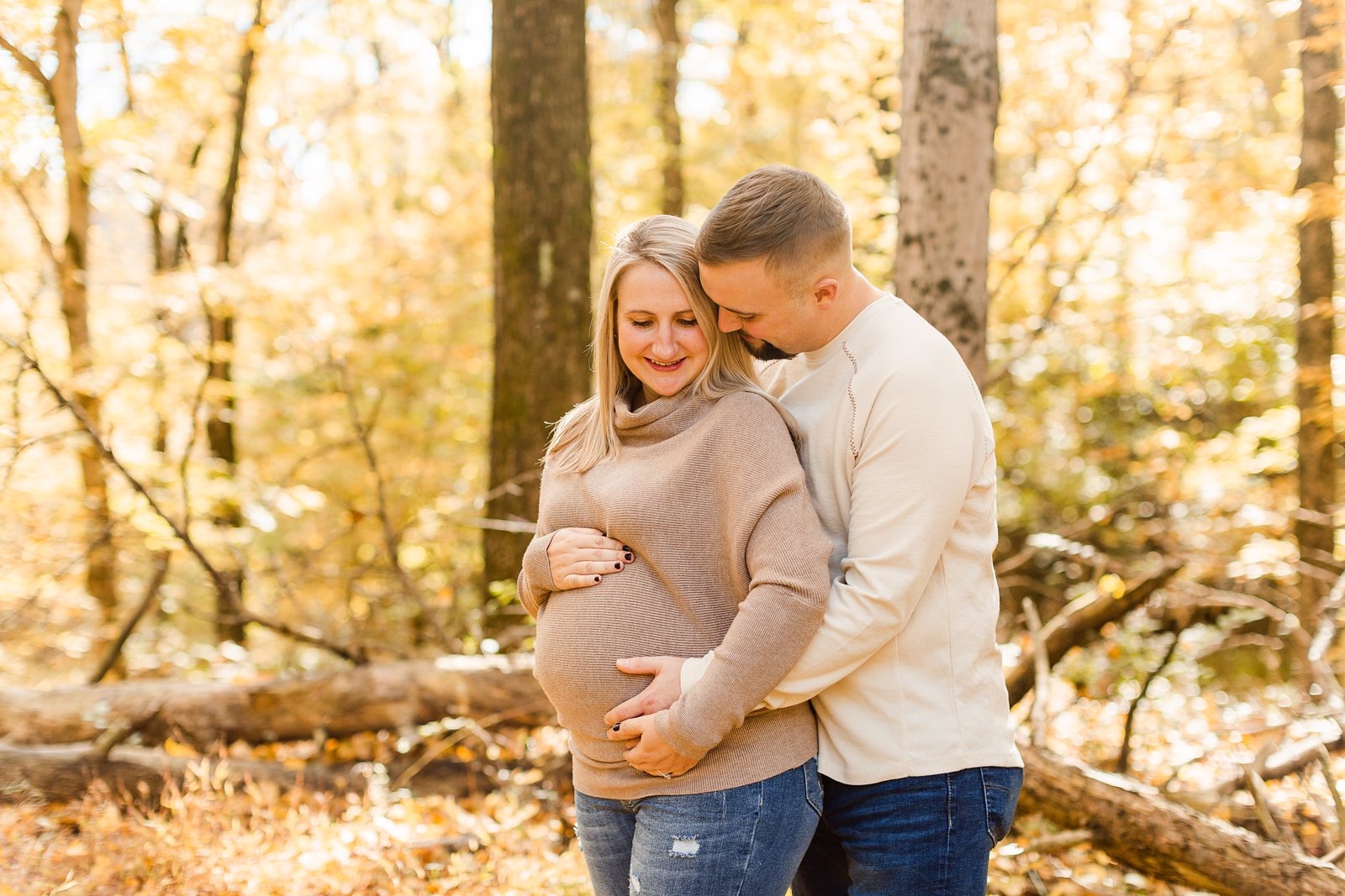 Lauren and Bryce's Maternity Session21.jpg