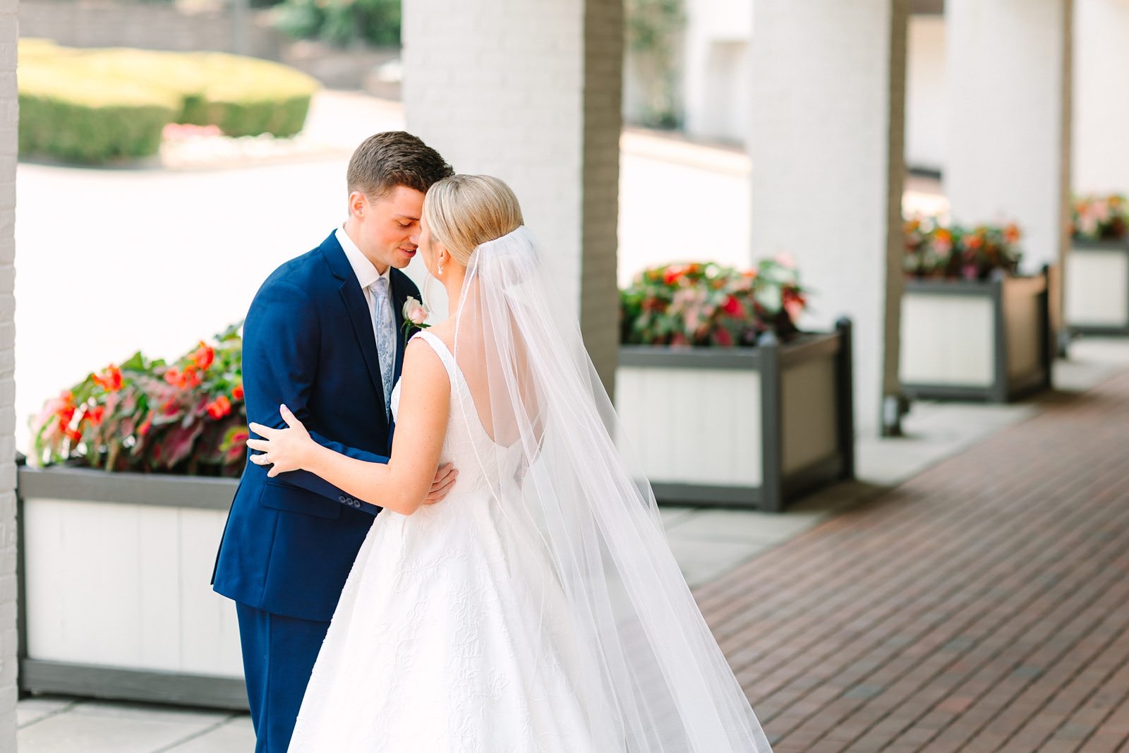 An Evansville Country Club Wedding | Ashley and Beau | Bret and Brandie Photography089.jpg