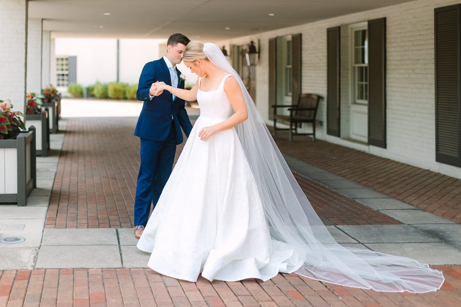 An Evansville Country Club Wedding | Ashley and Beau | Bret and Brandie Photography090.jpg