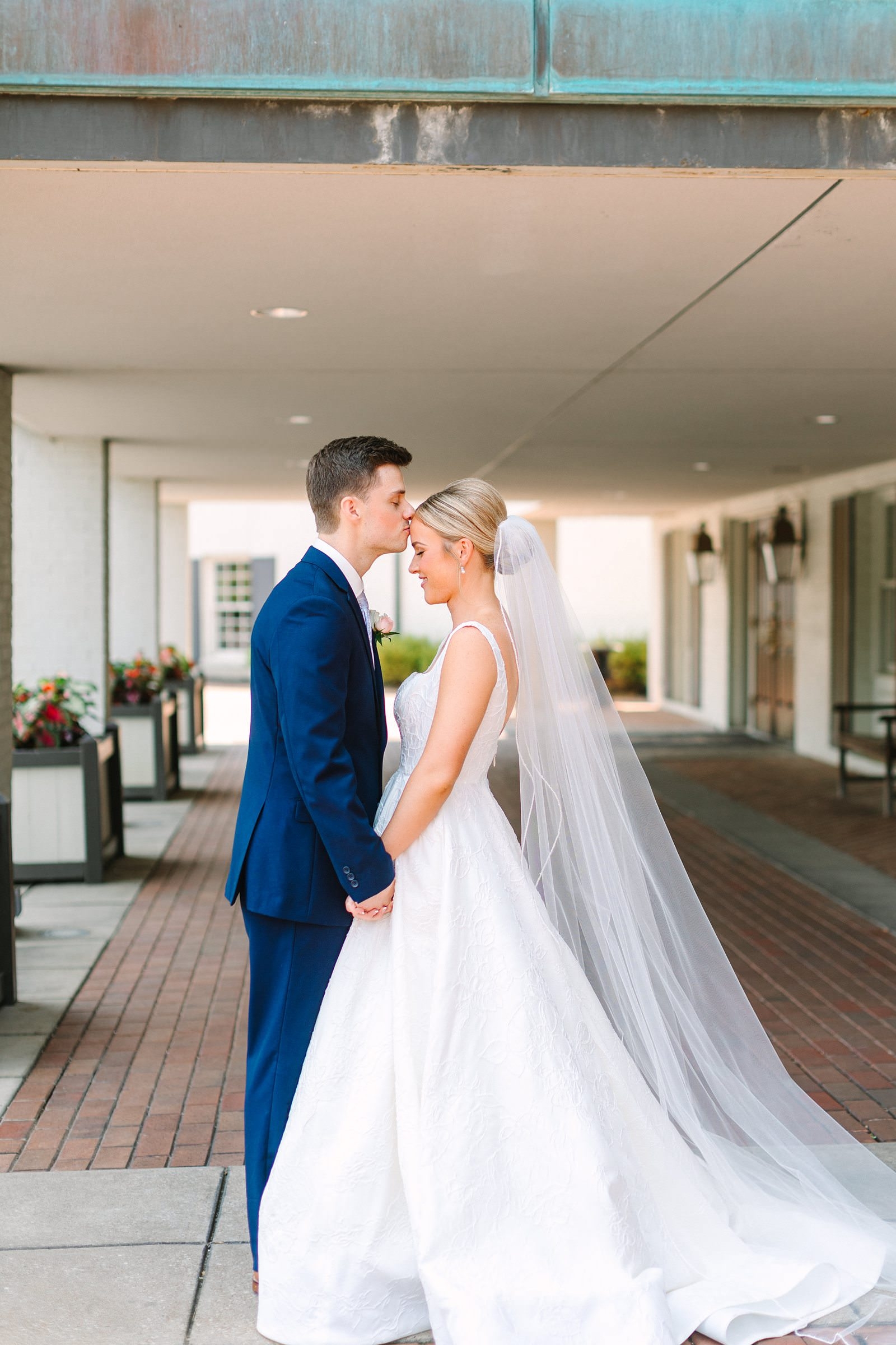 An Evansville Country Club Wedding | Ashley and Beau | Bret and Brandie Photography092.jpg