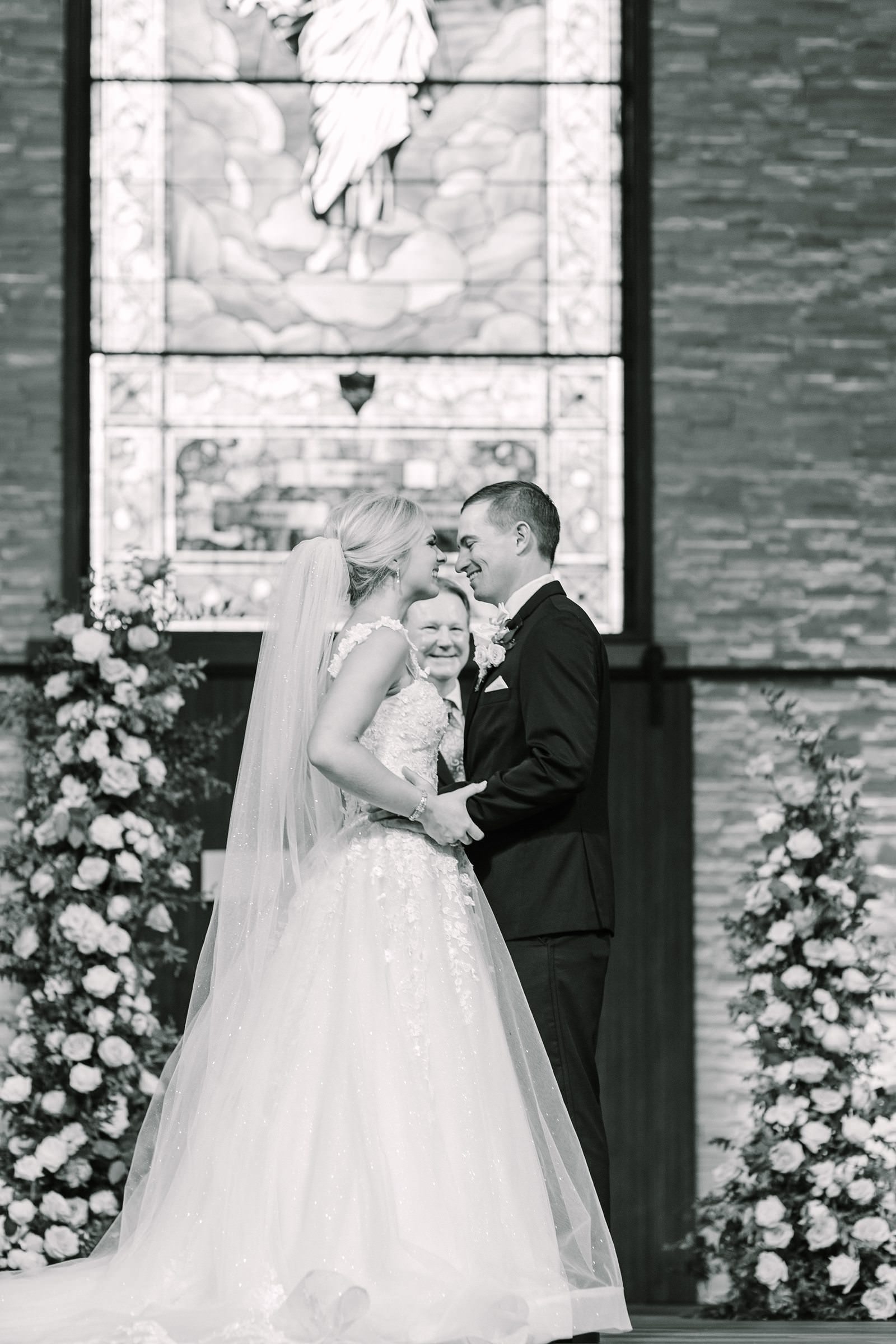  An Evansville Country Club Wedding Kelsi and Andrew121.jpg